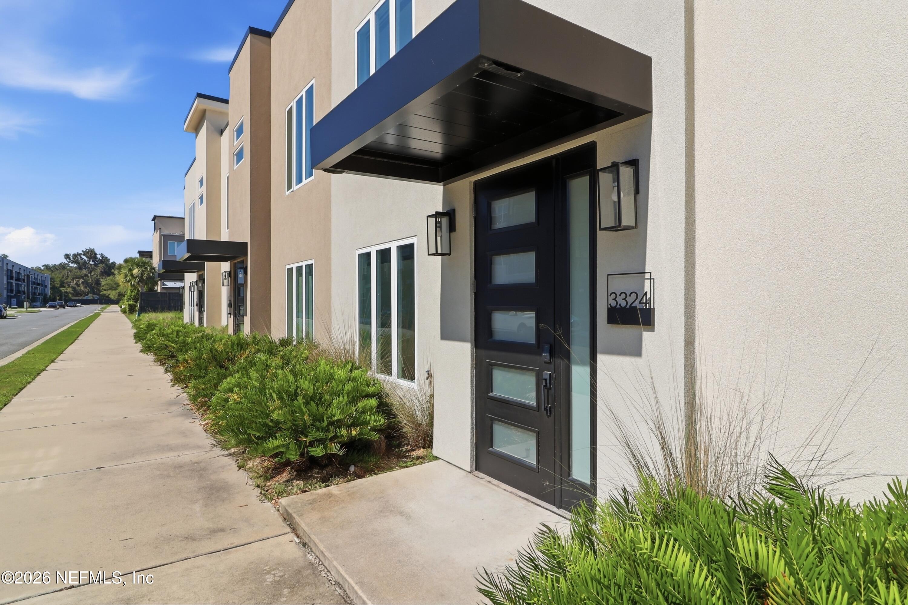 3324 SW 49TH Terrace