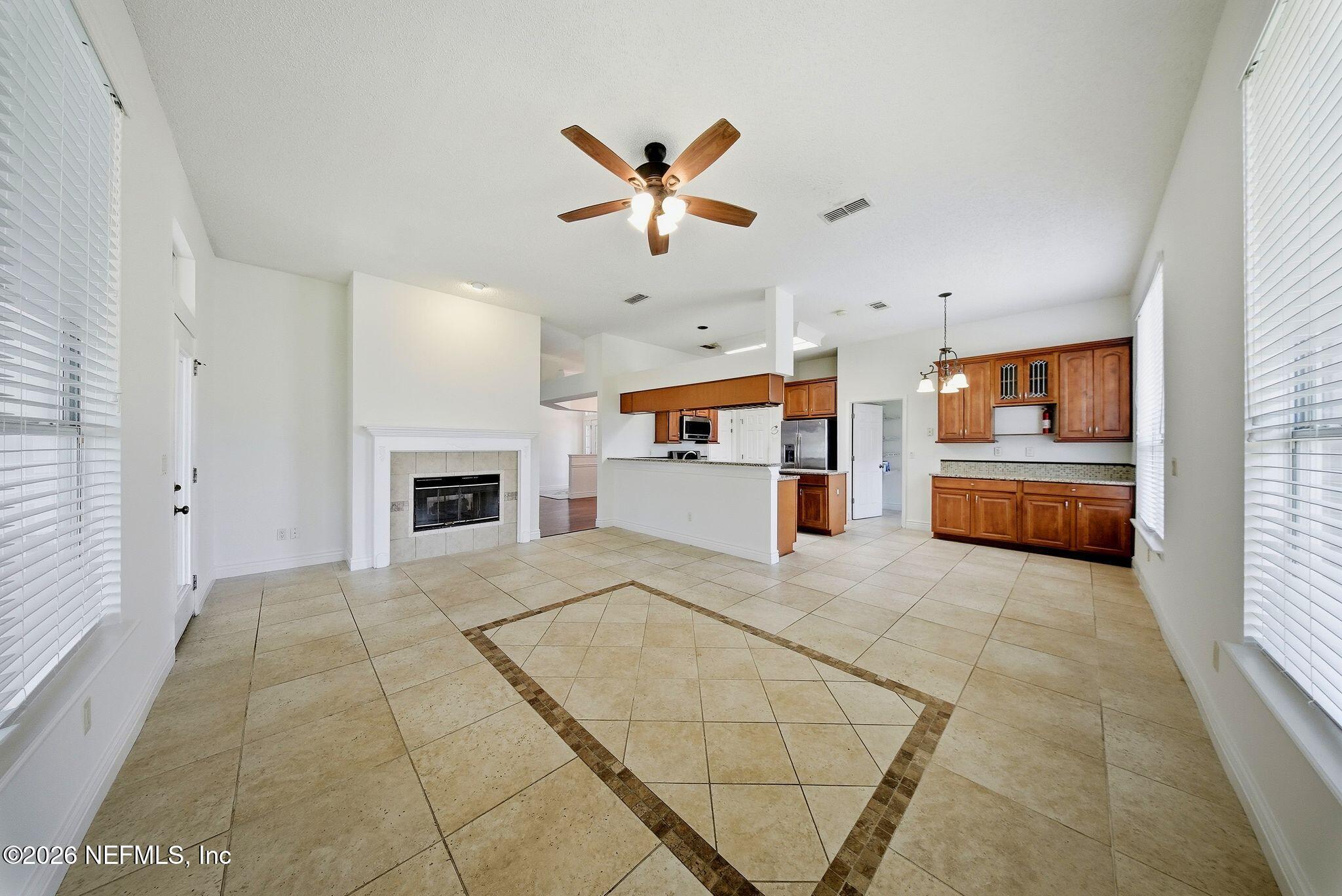 2334 FOXHAVEN Drive