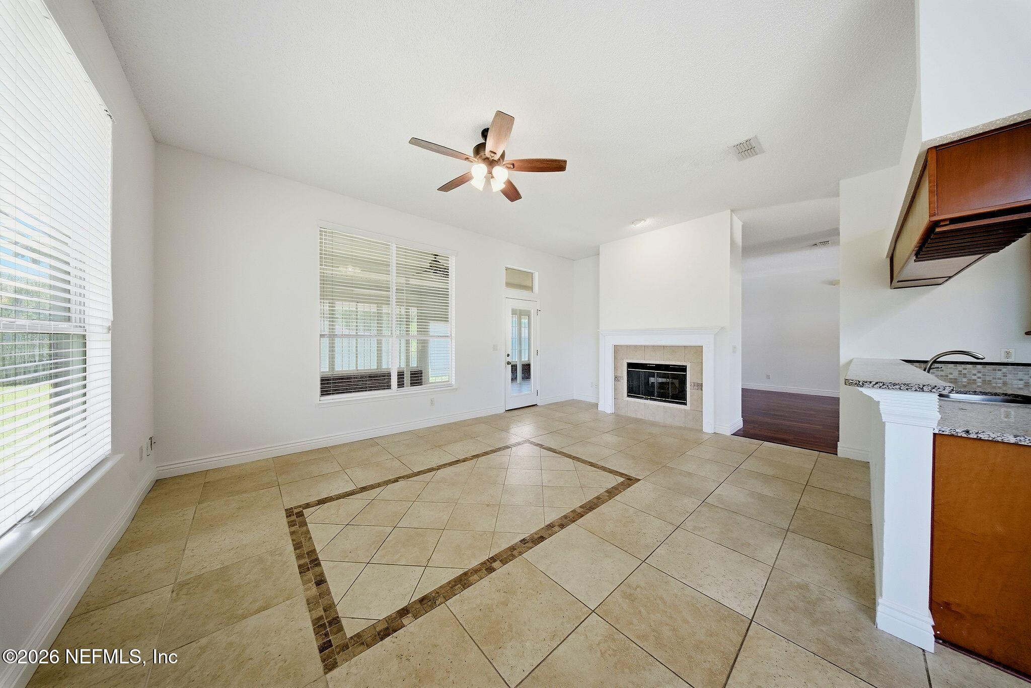 2334 FOXHAVEN Drive
