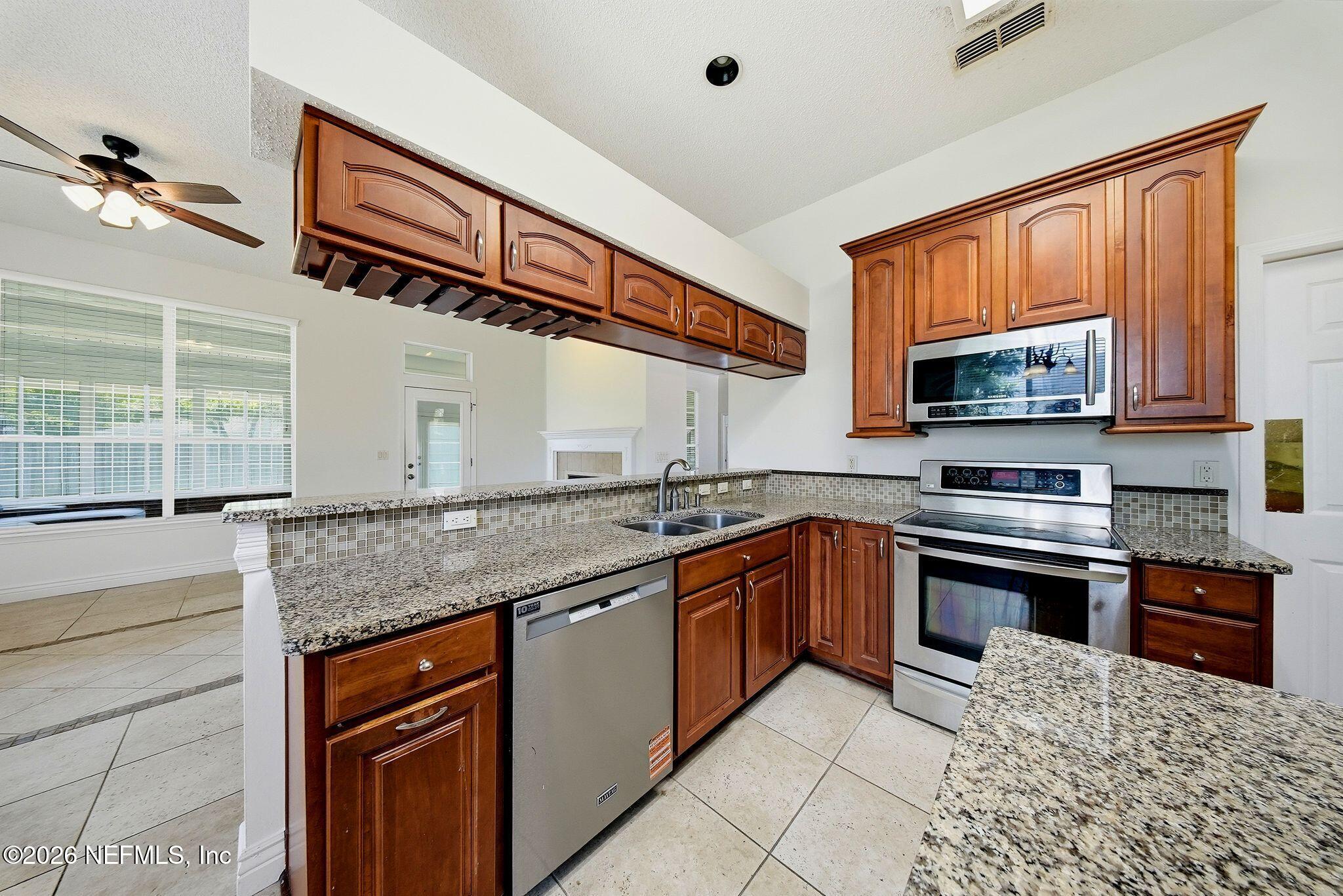 2334 FOXHAVEN Drive