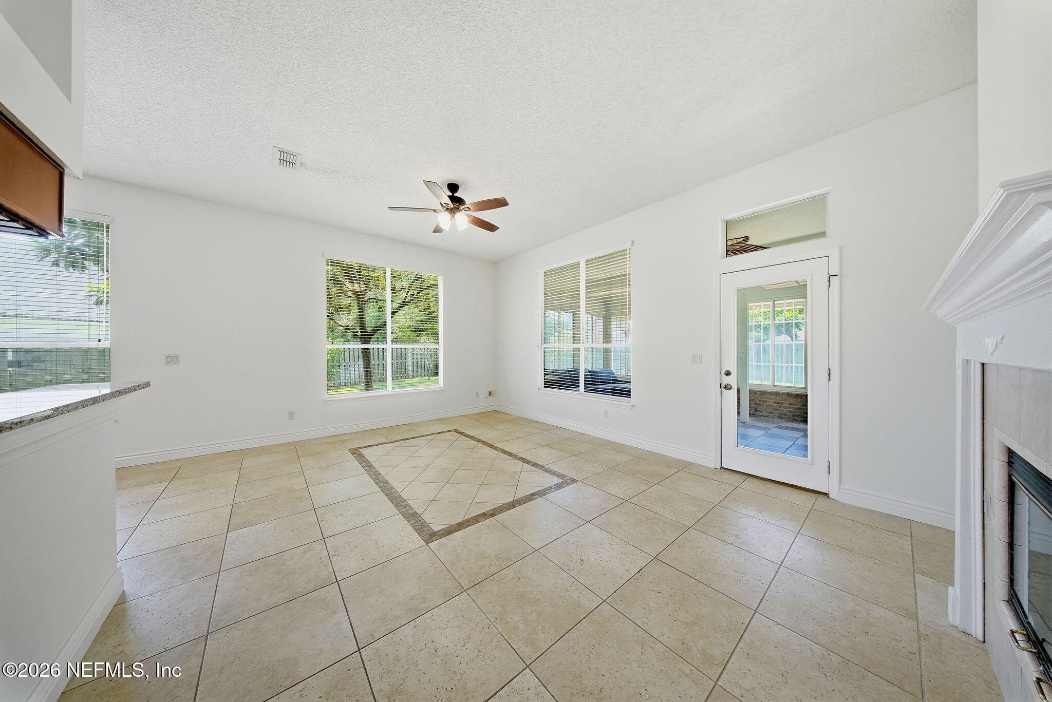 2334 FOXHAVEN Drive