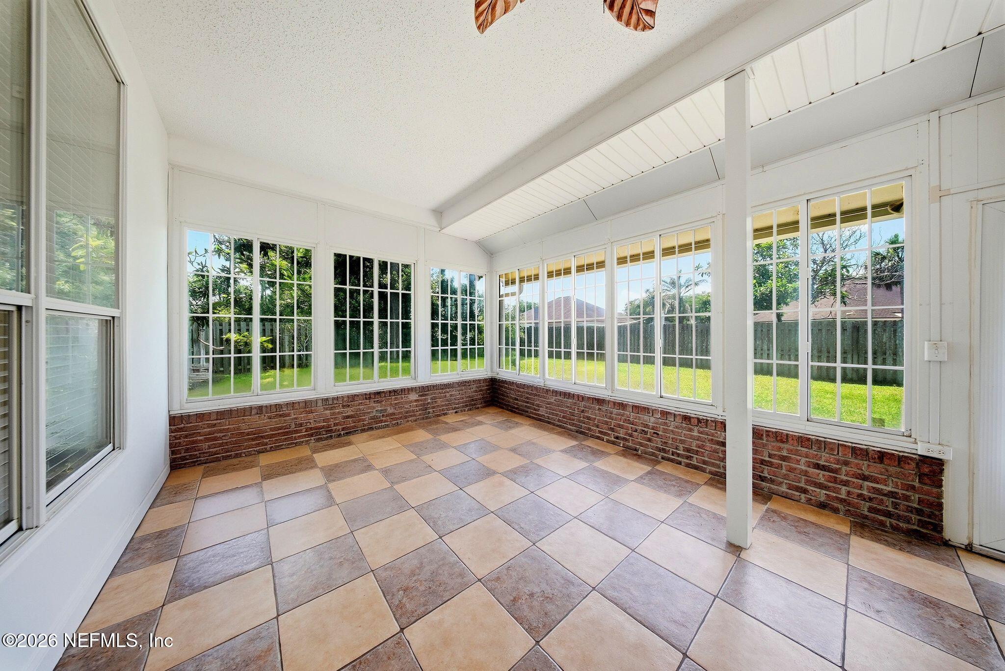 2334 FOXHAVEN Drive