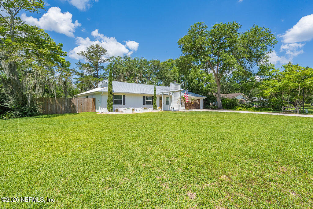 180 COCKATIEL Drive