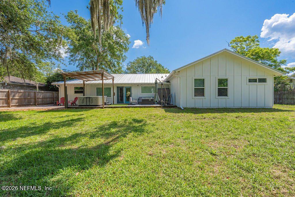 180 COCKATIEL Drive