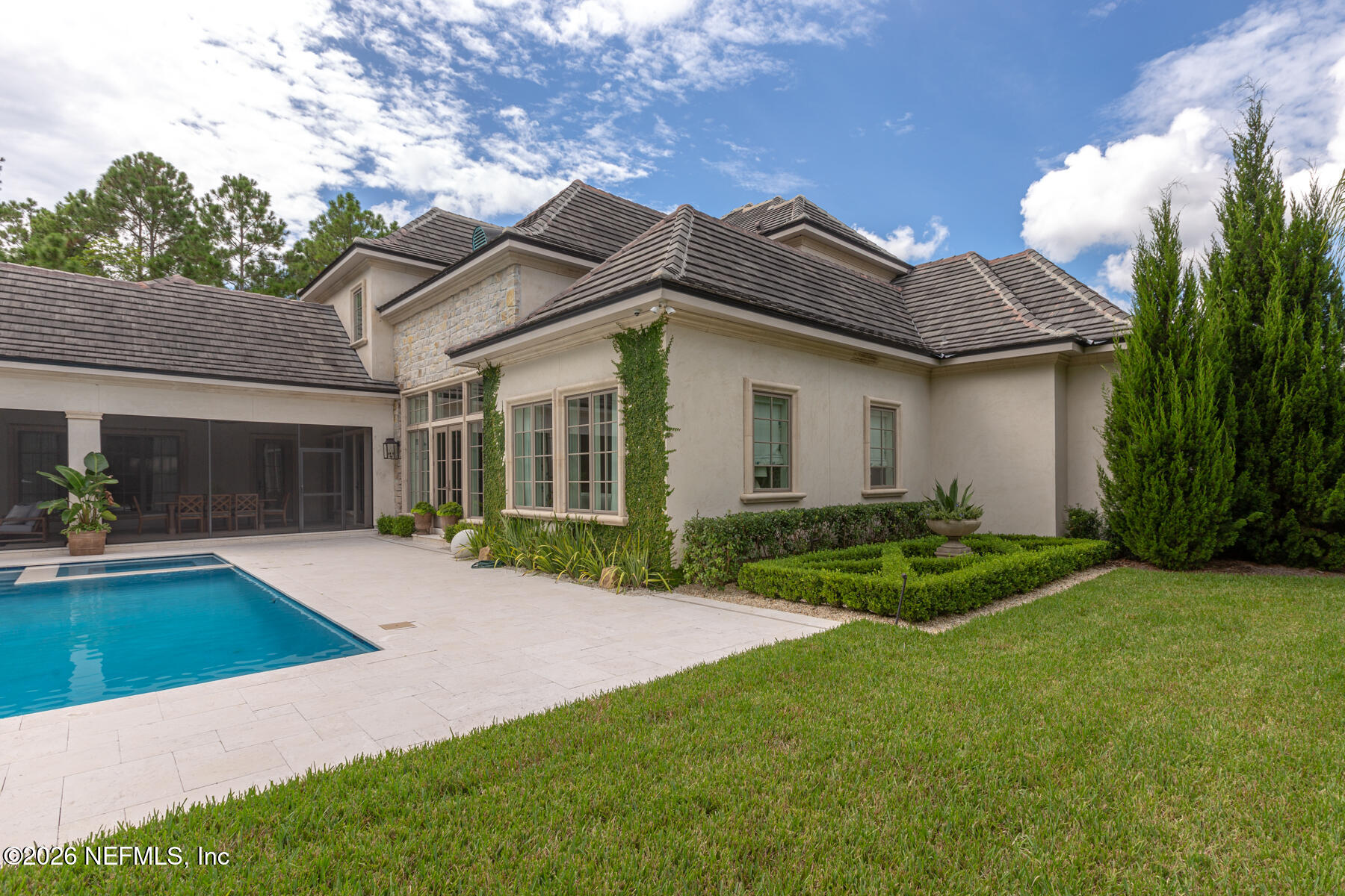 5329 COMMISSIONERS Drive