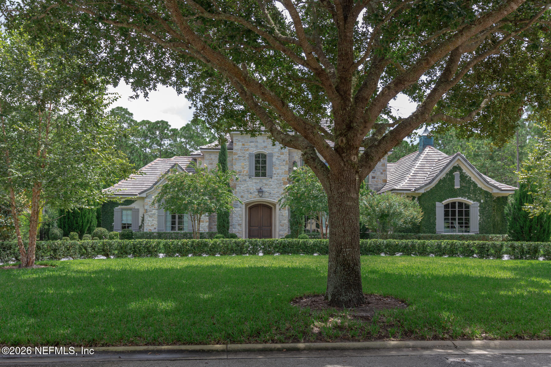 5329 COMMISSIONERS Drive