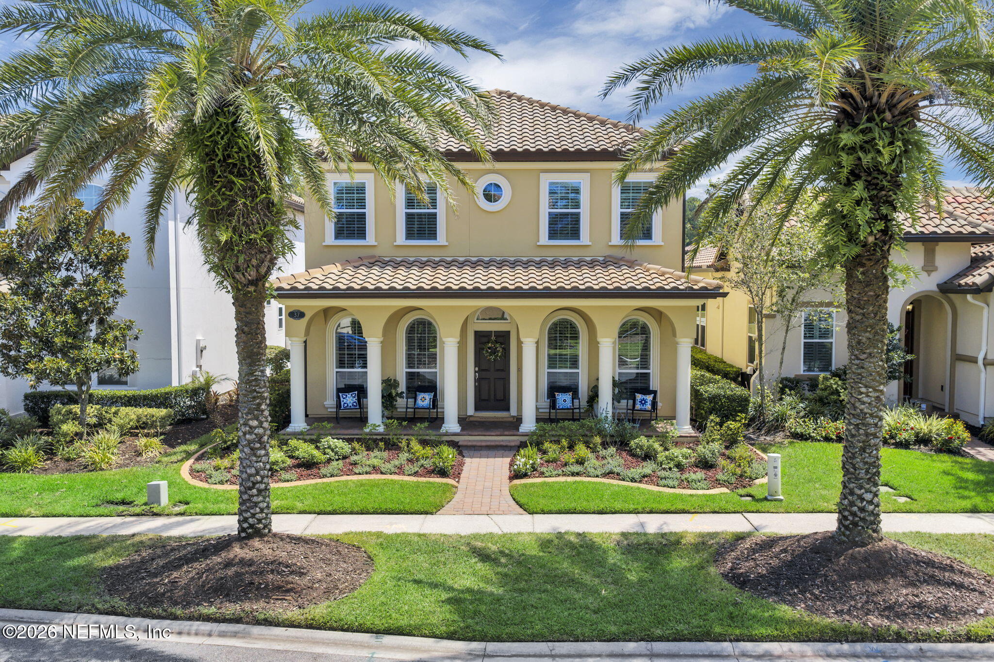 37 RINALDO Way