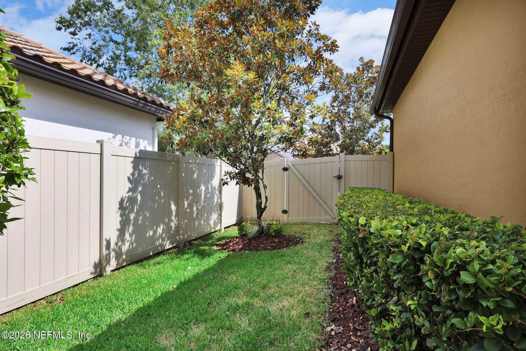 37 RINALDO Way