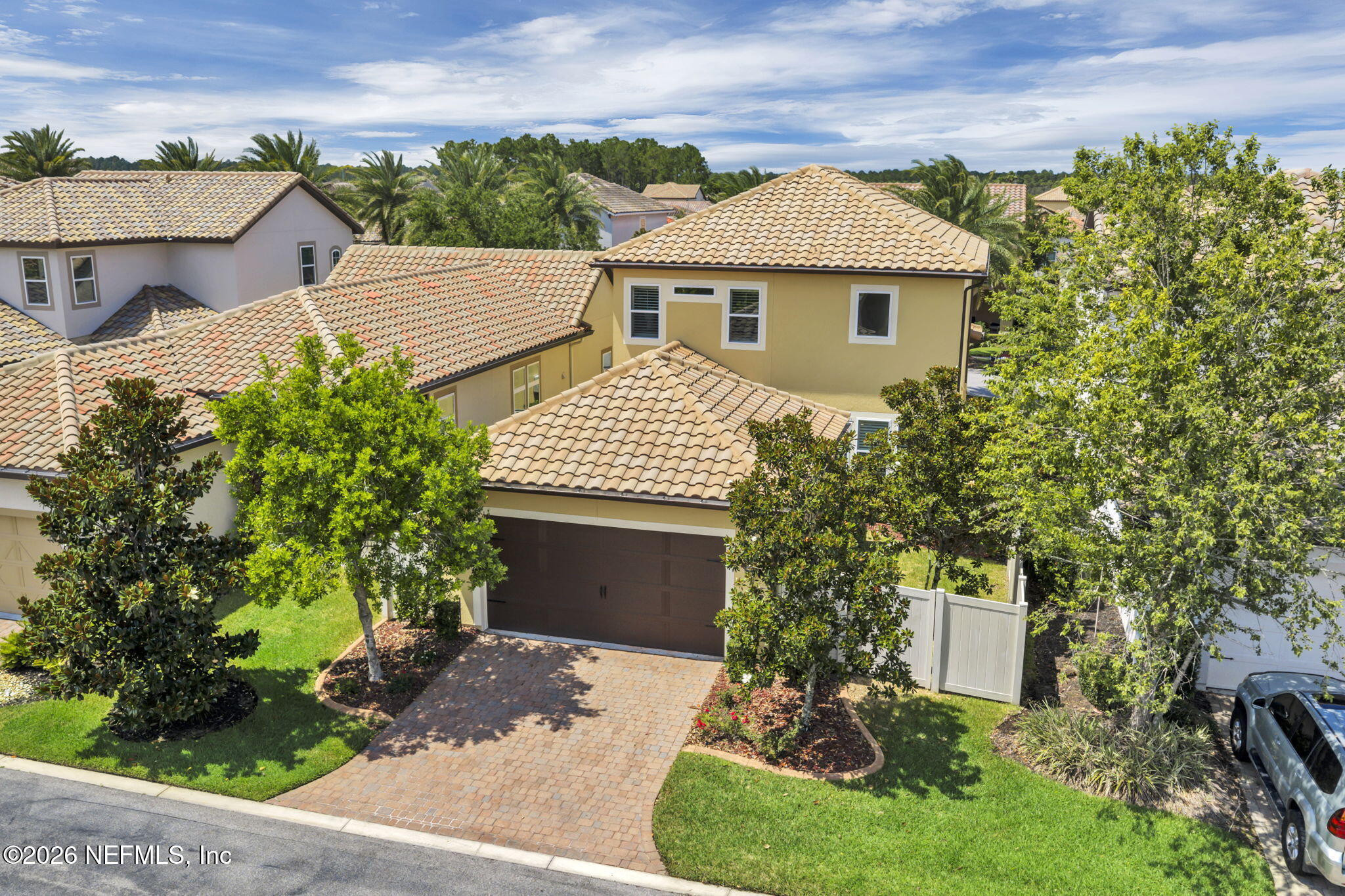 37 RINALDO Way