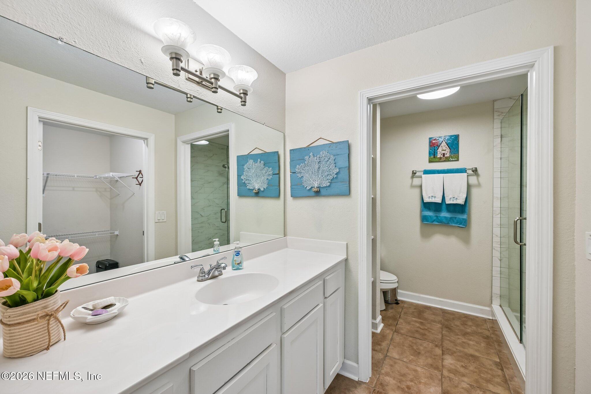 27 ARBOR CLUB Drive 106