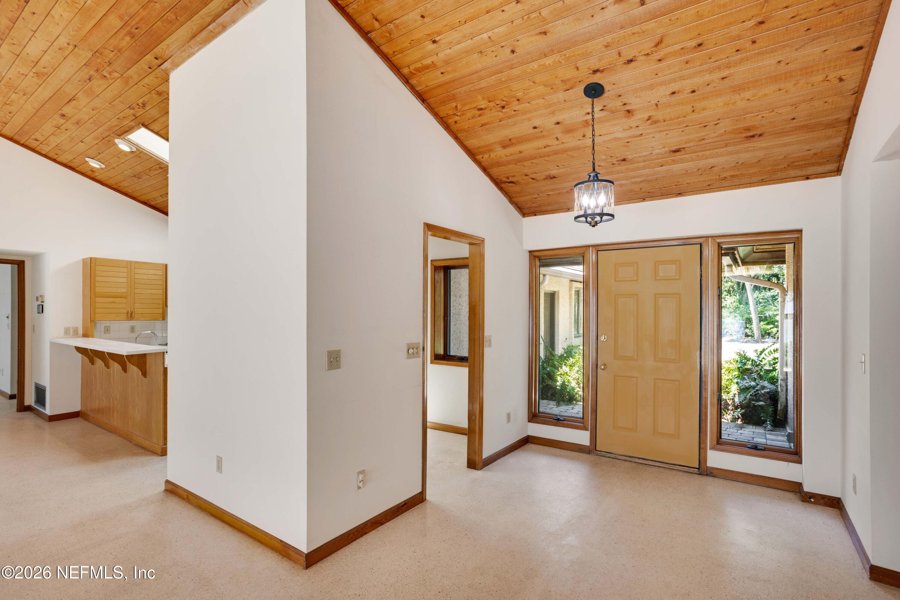 1209 MANUCY Road