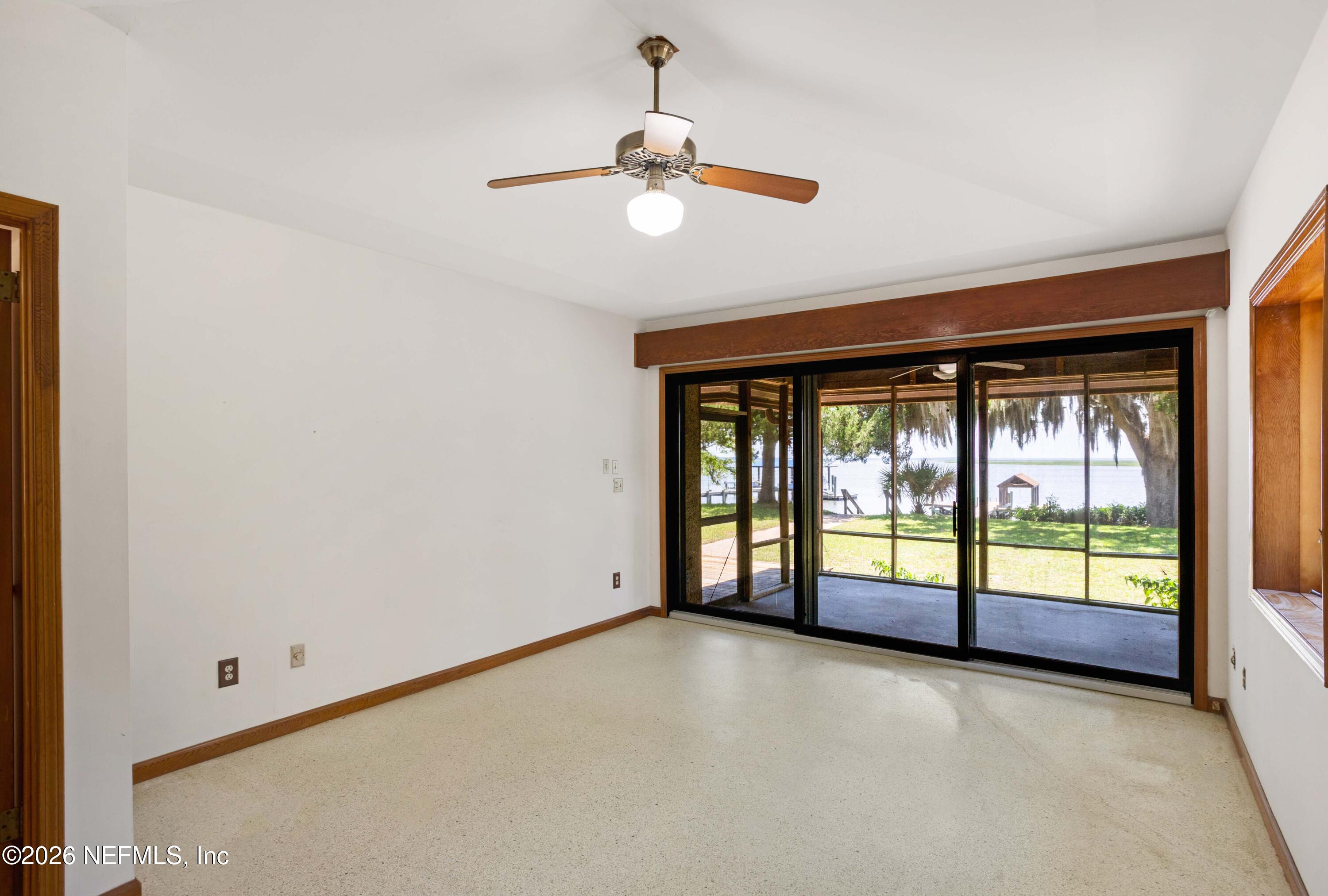 1209 MANUCY Road