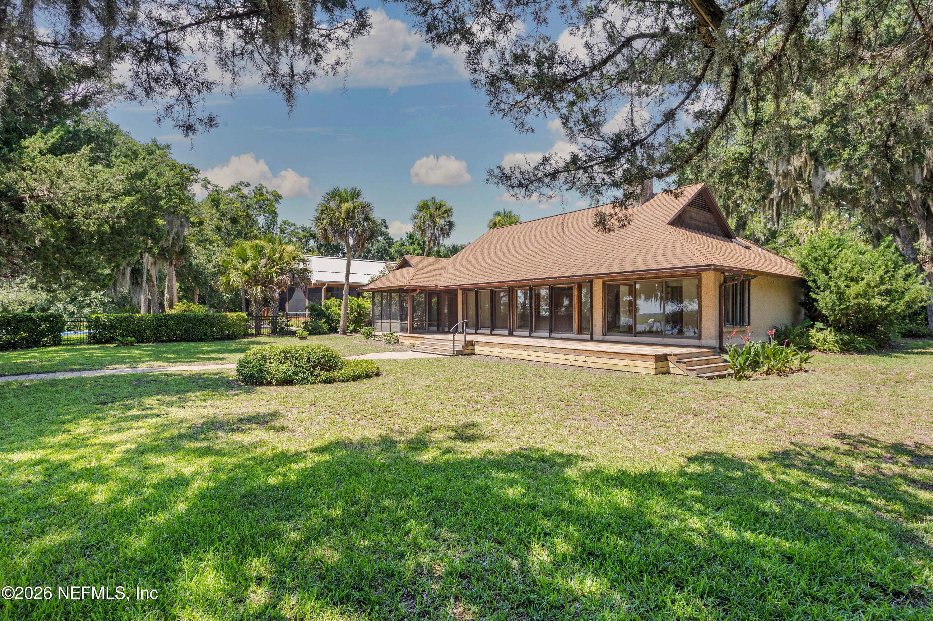 1209 MANUCY Road