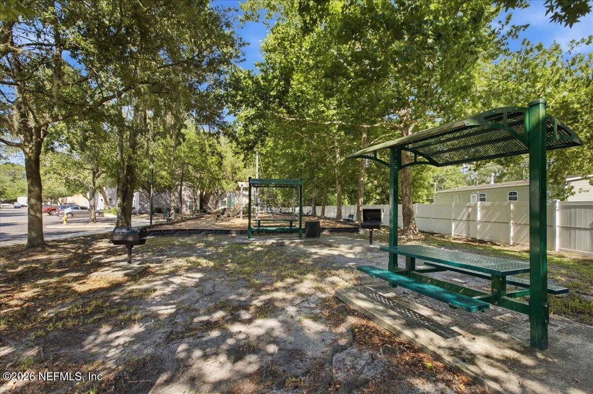 6100 MAGGIES Circle 104