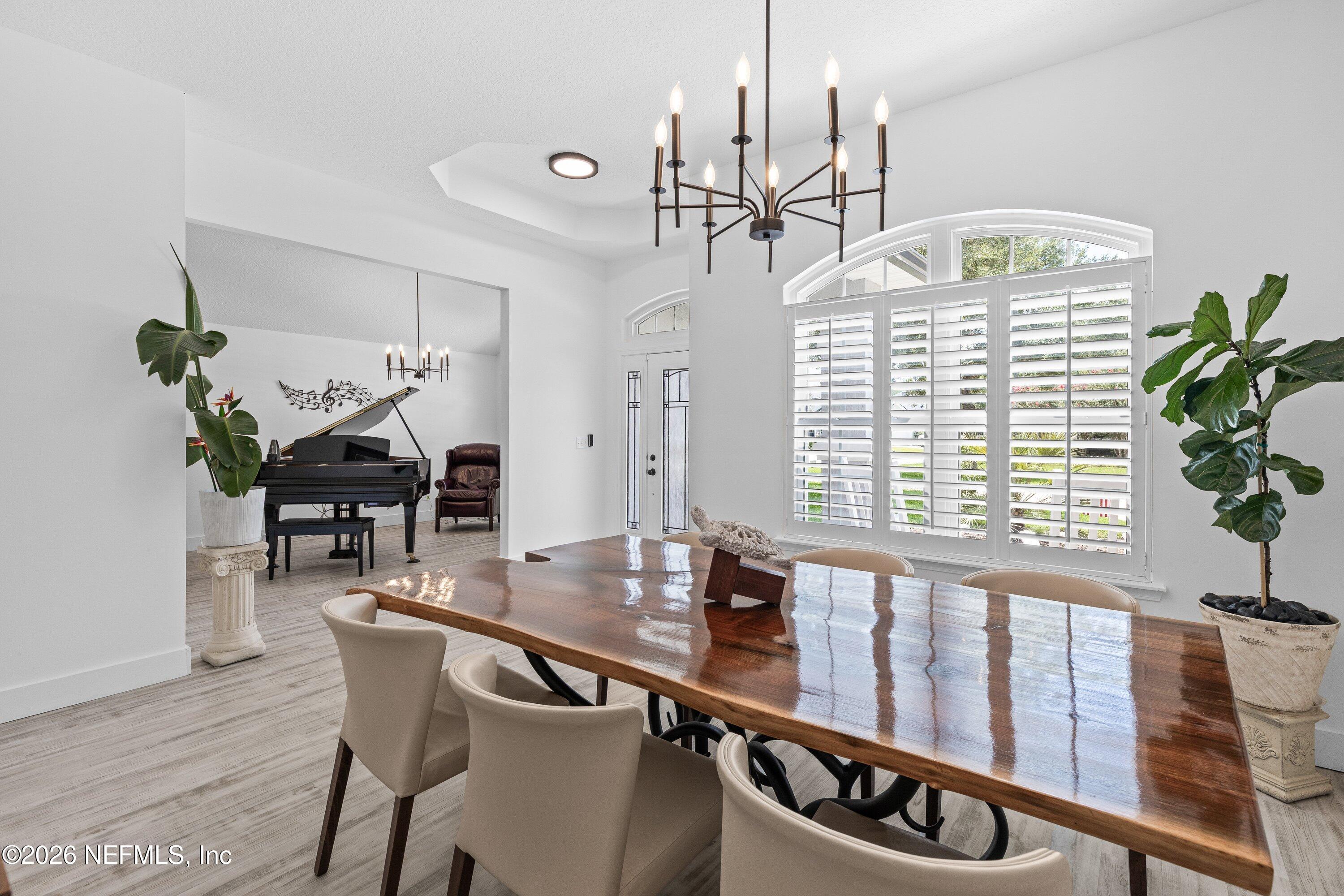 728 E CUMBERLAND Court, St. Johns