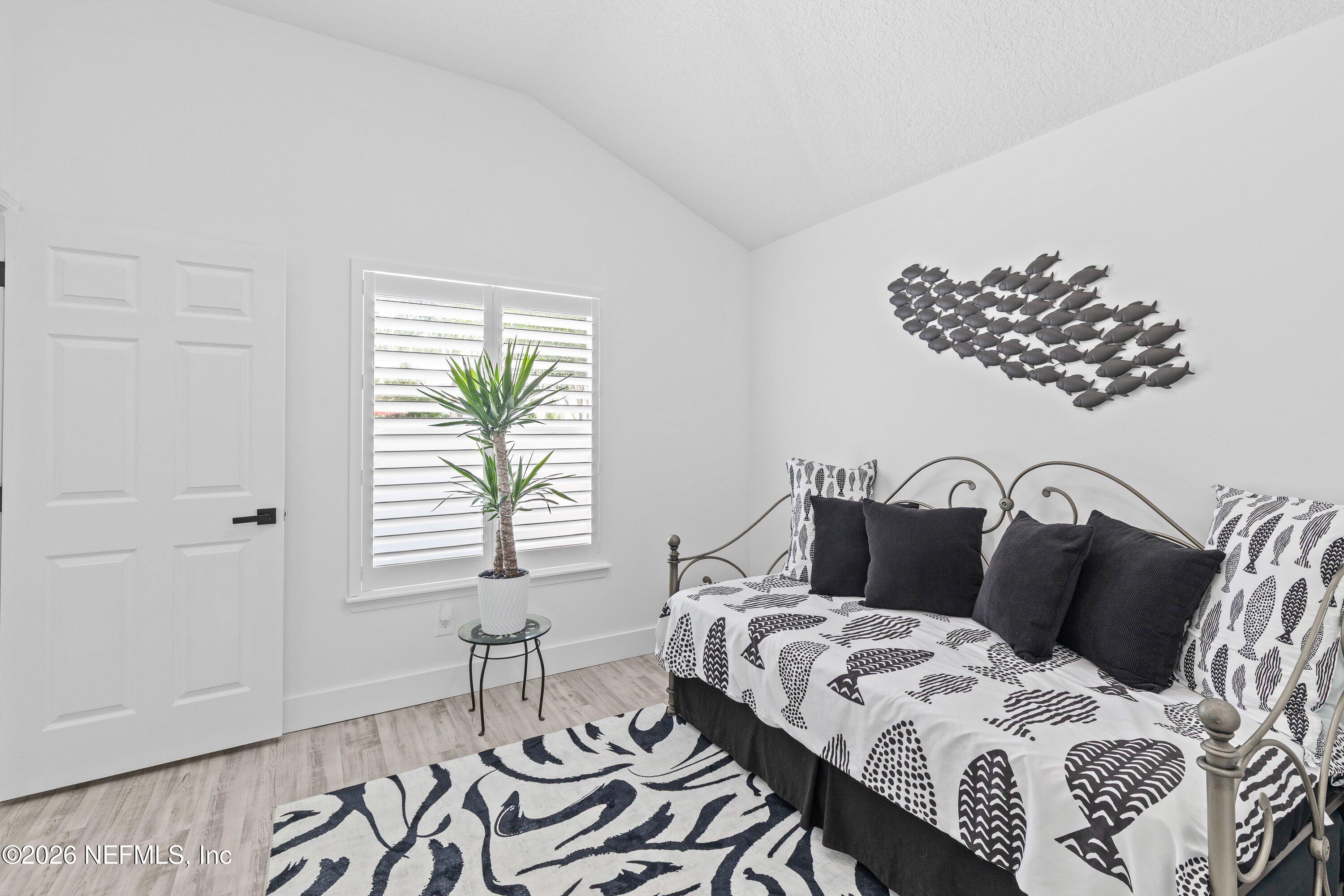 728 E CUMBERLAND Court, St. Johns