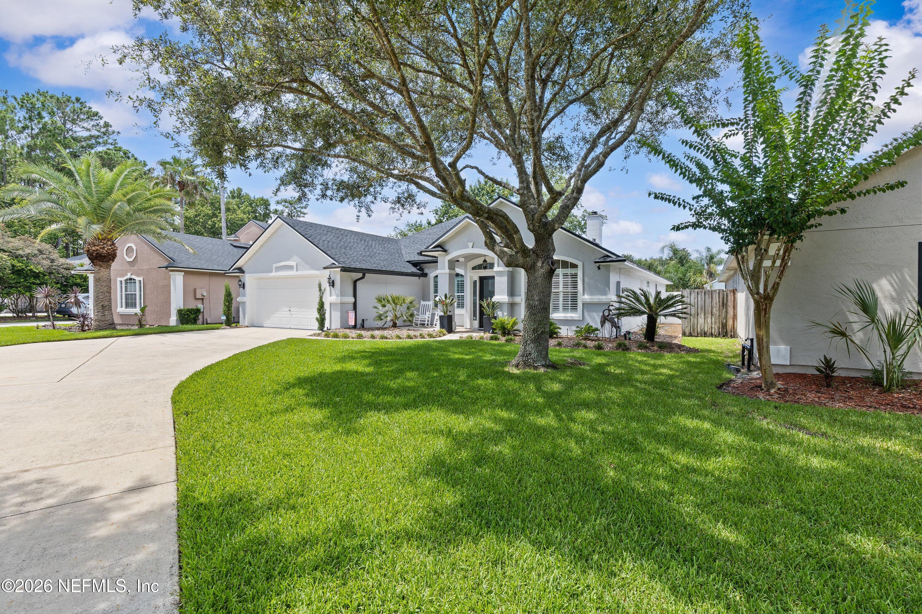 728 E CUMBERLAND Court, St. Johns