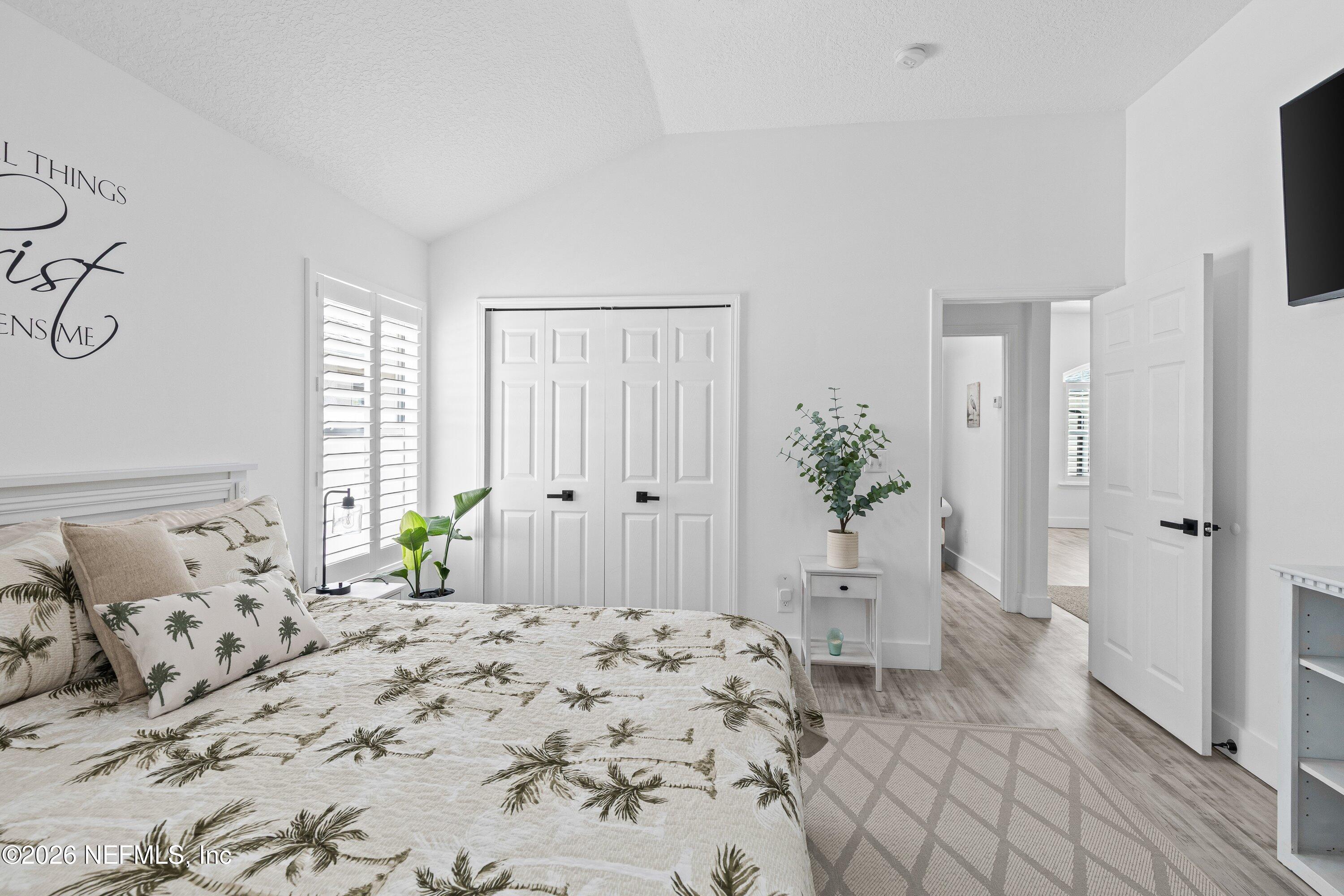 728 E CUMBERLAND Court, St. Johns