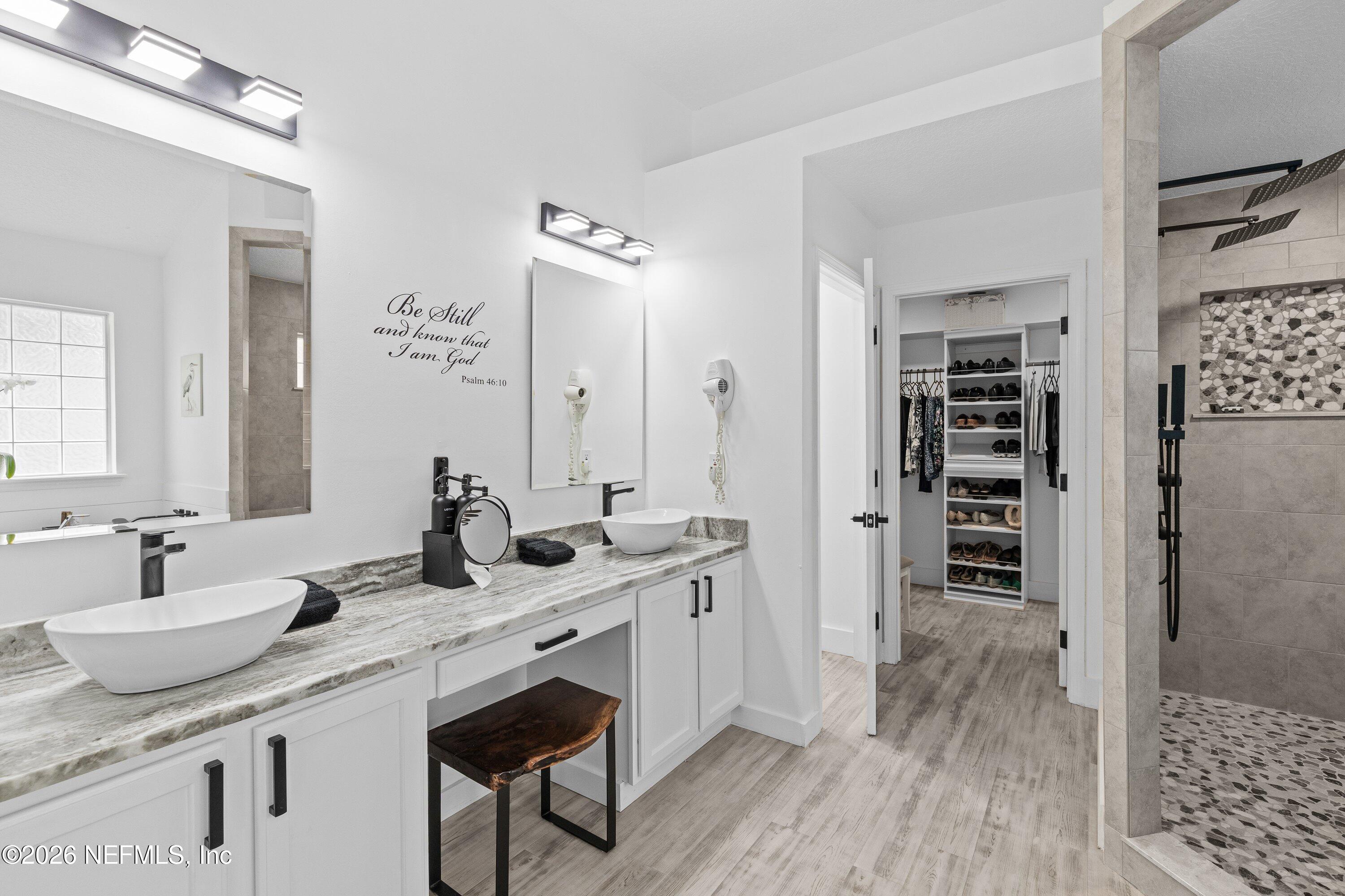 728 E CUMBERLAND Court, St. Johns
