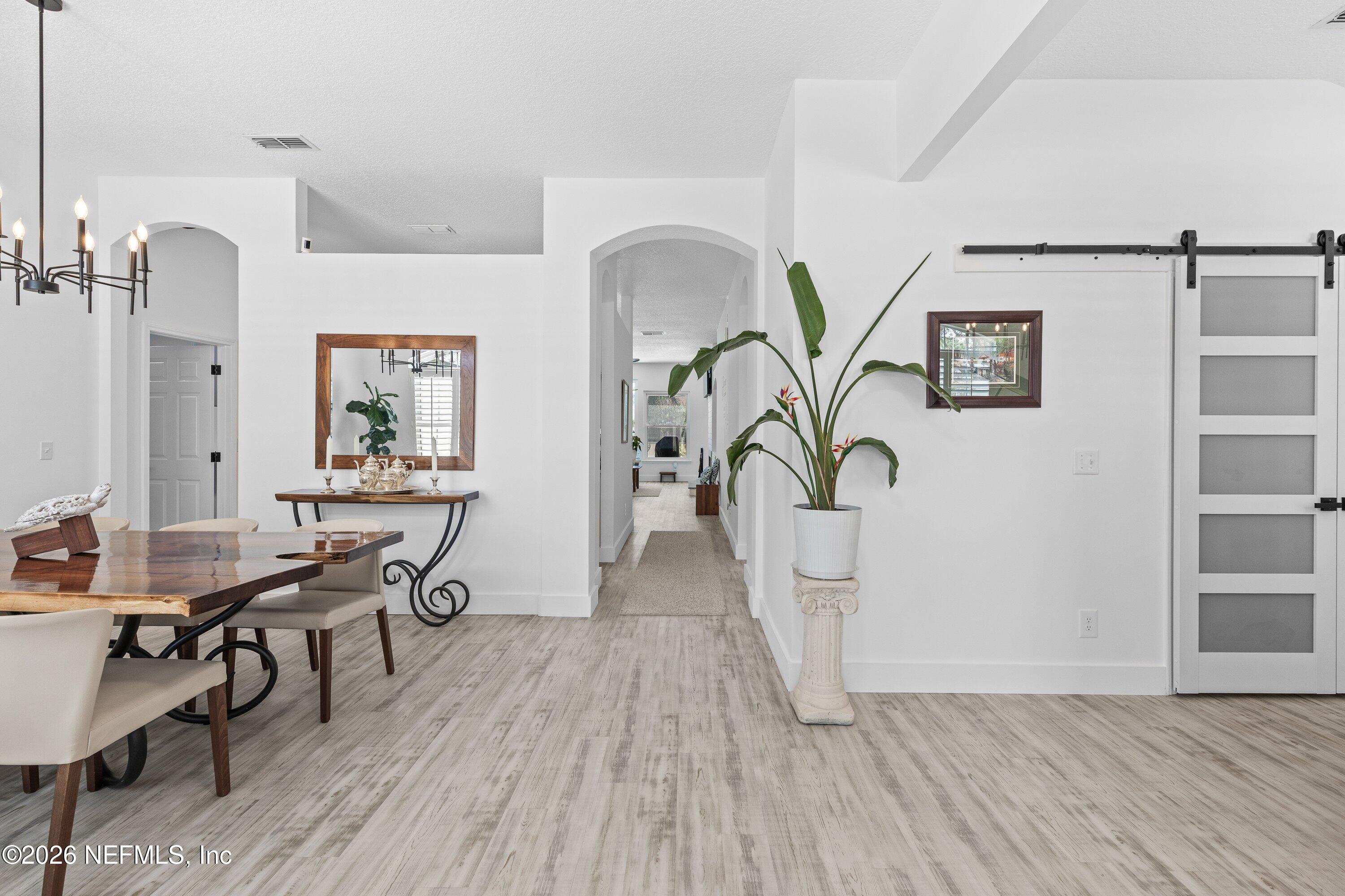 728 E CUMBERLAND Court, St. Johns