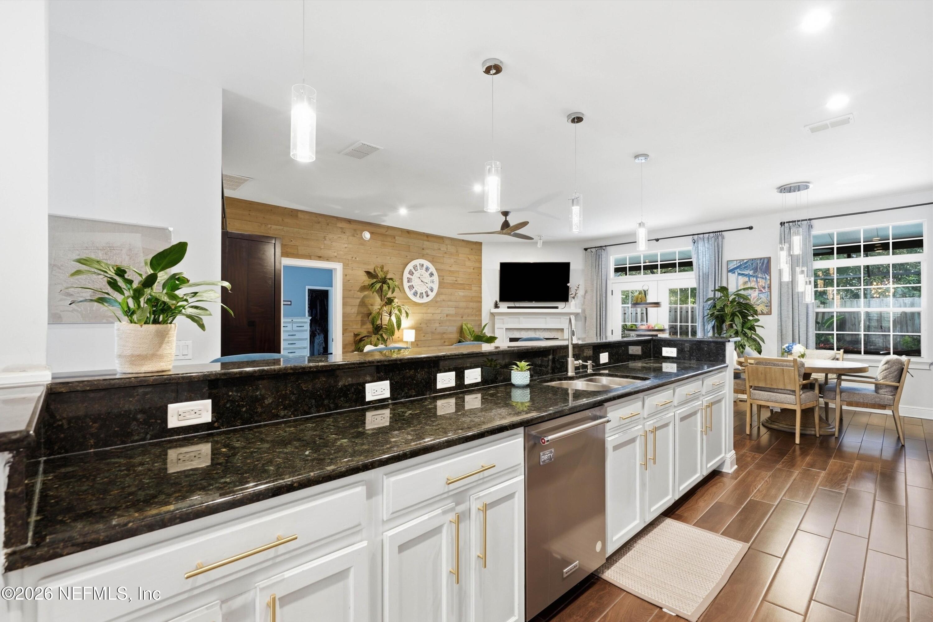 4577 PEBBLE BROOK Drive
