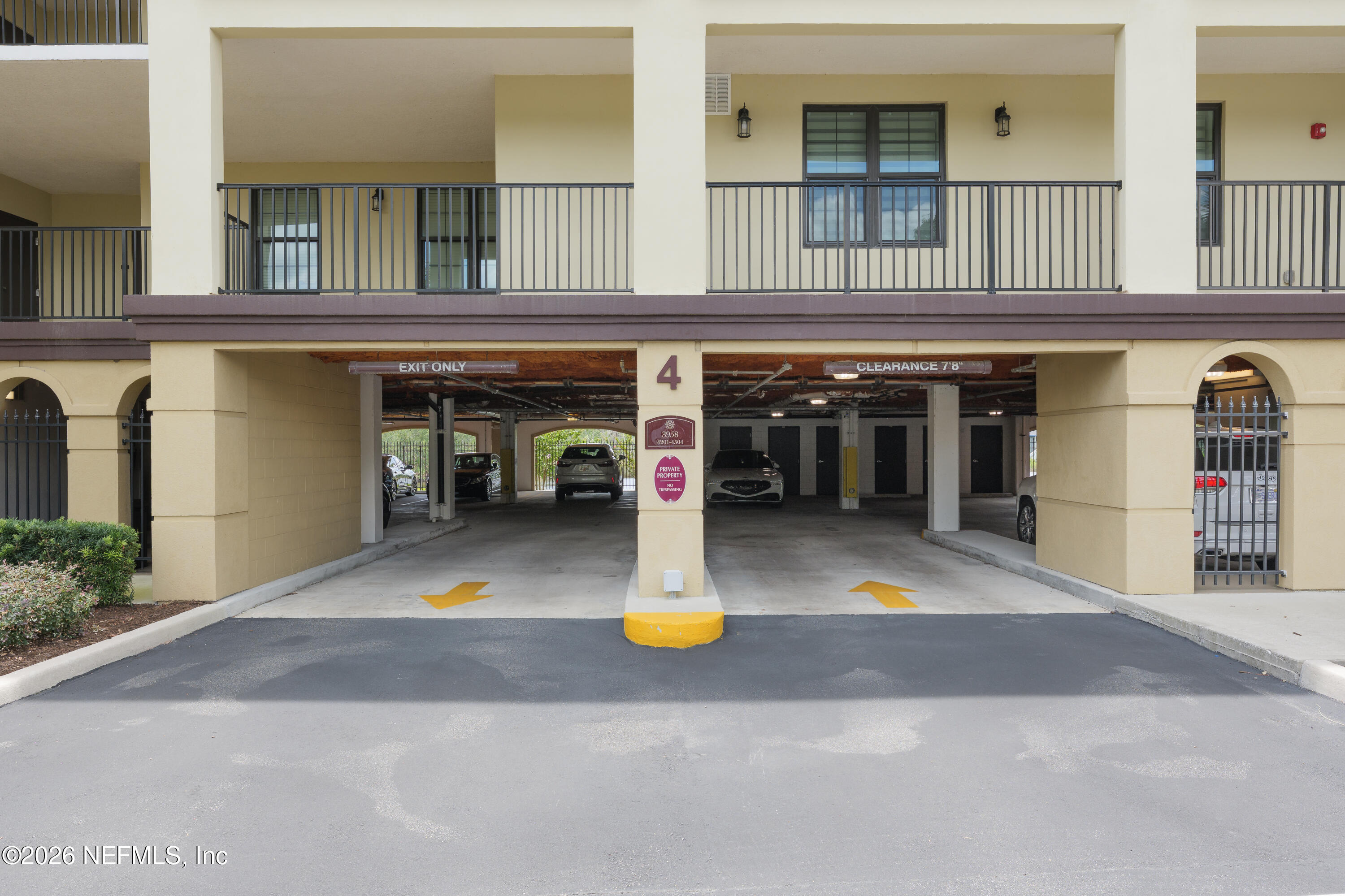 3958 BAYMEADOWS Road 4302
