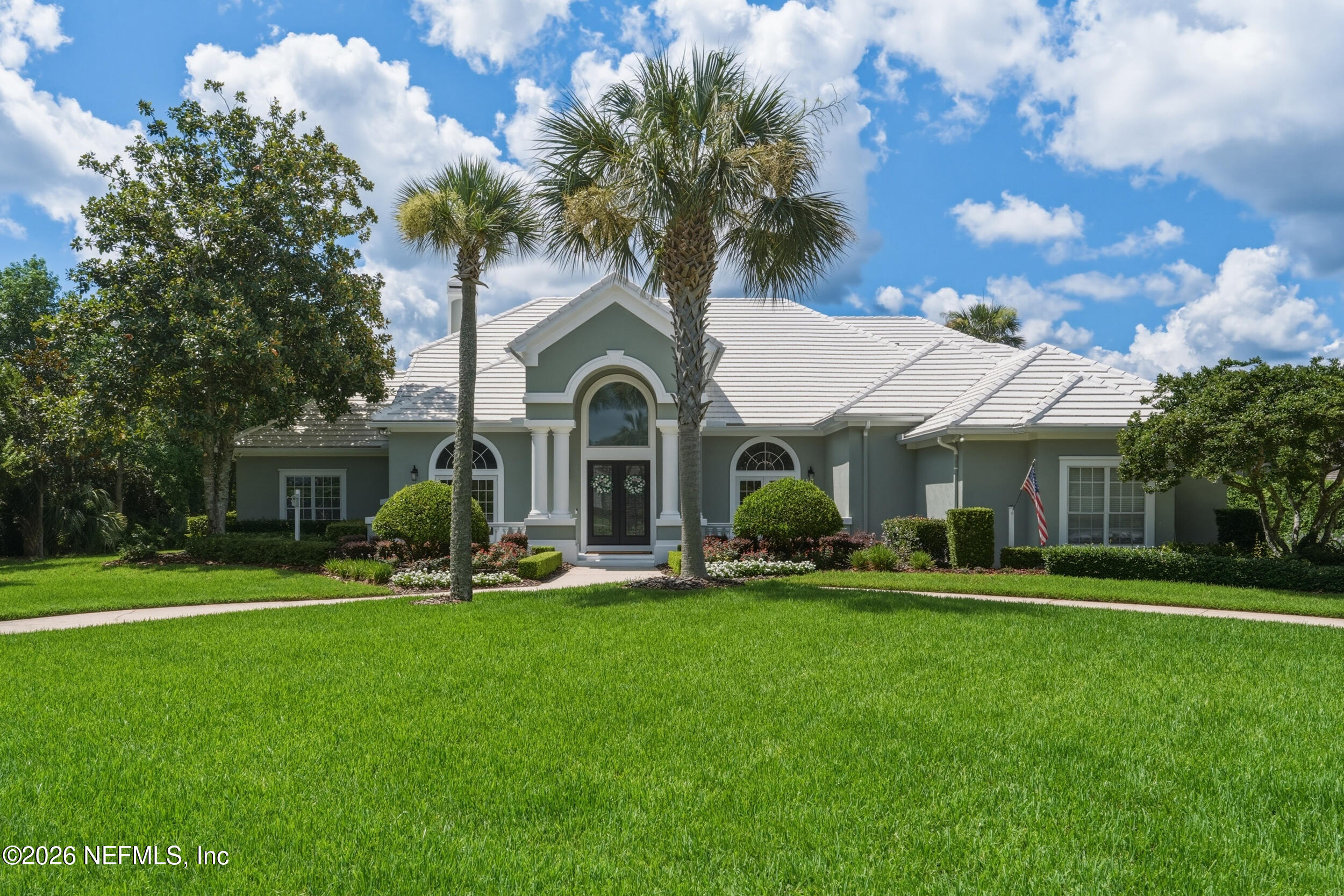 8180 MERGANSER Drive