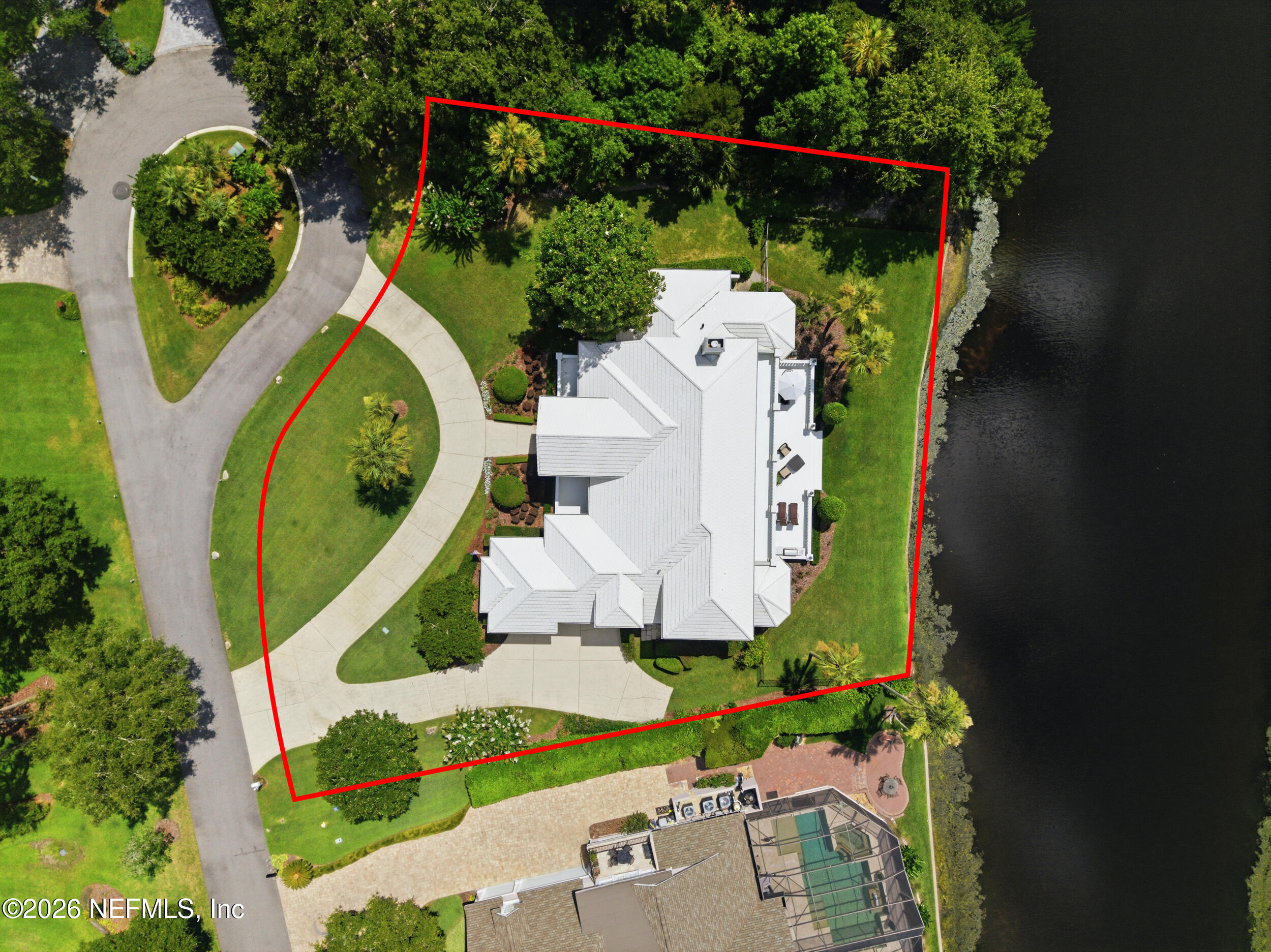 8180 MERGANSER Drive