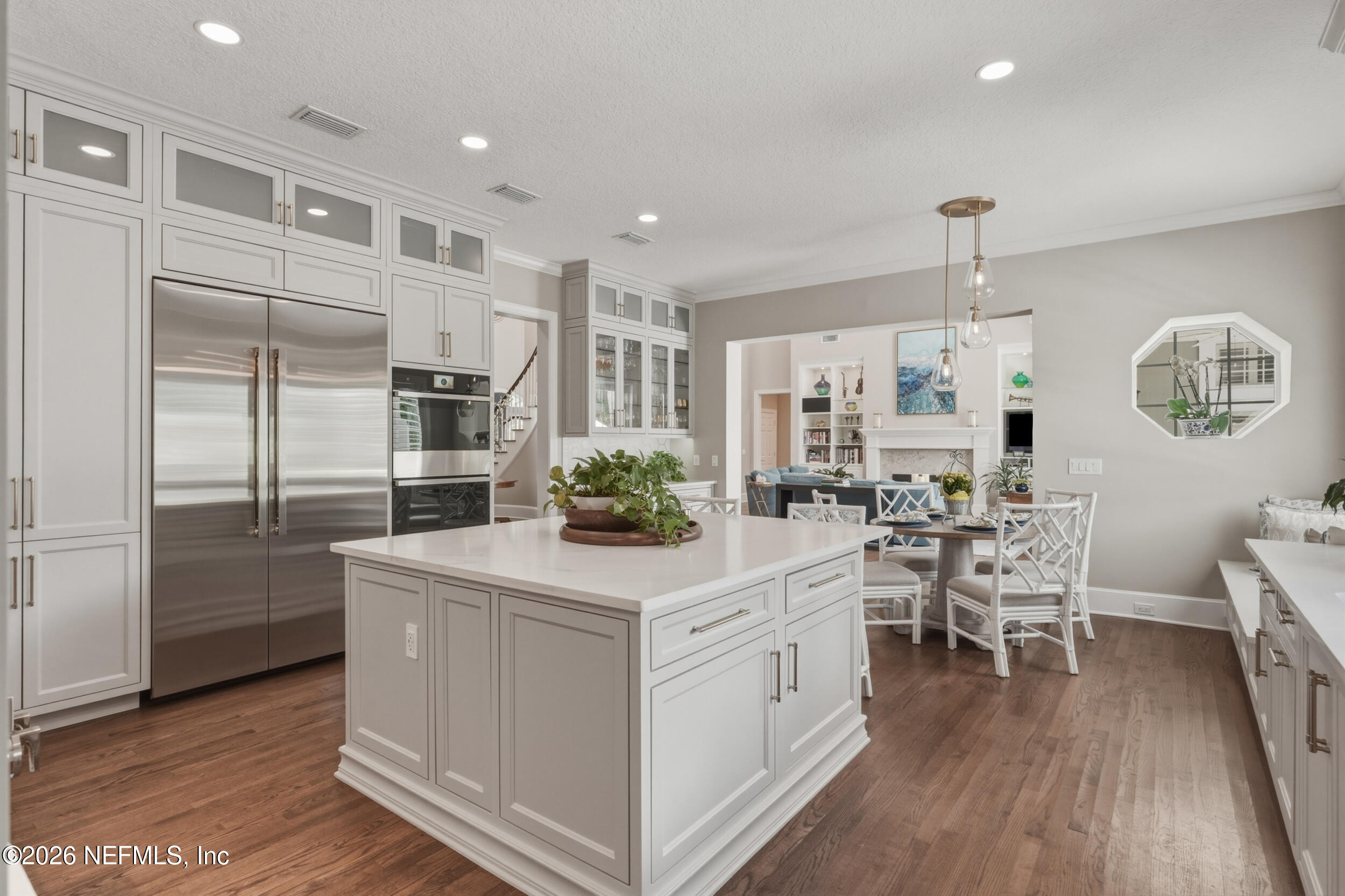 8180 MERGANSER Drive
