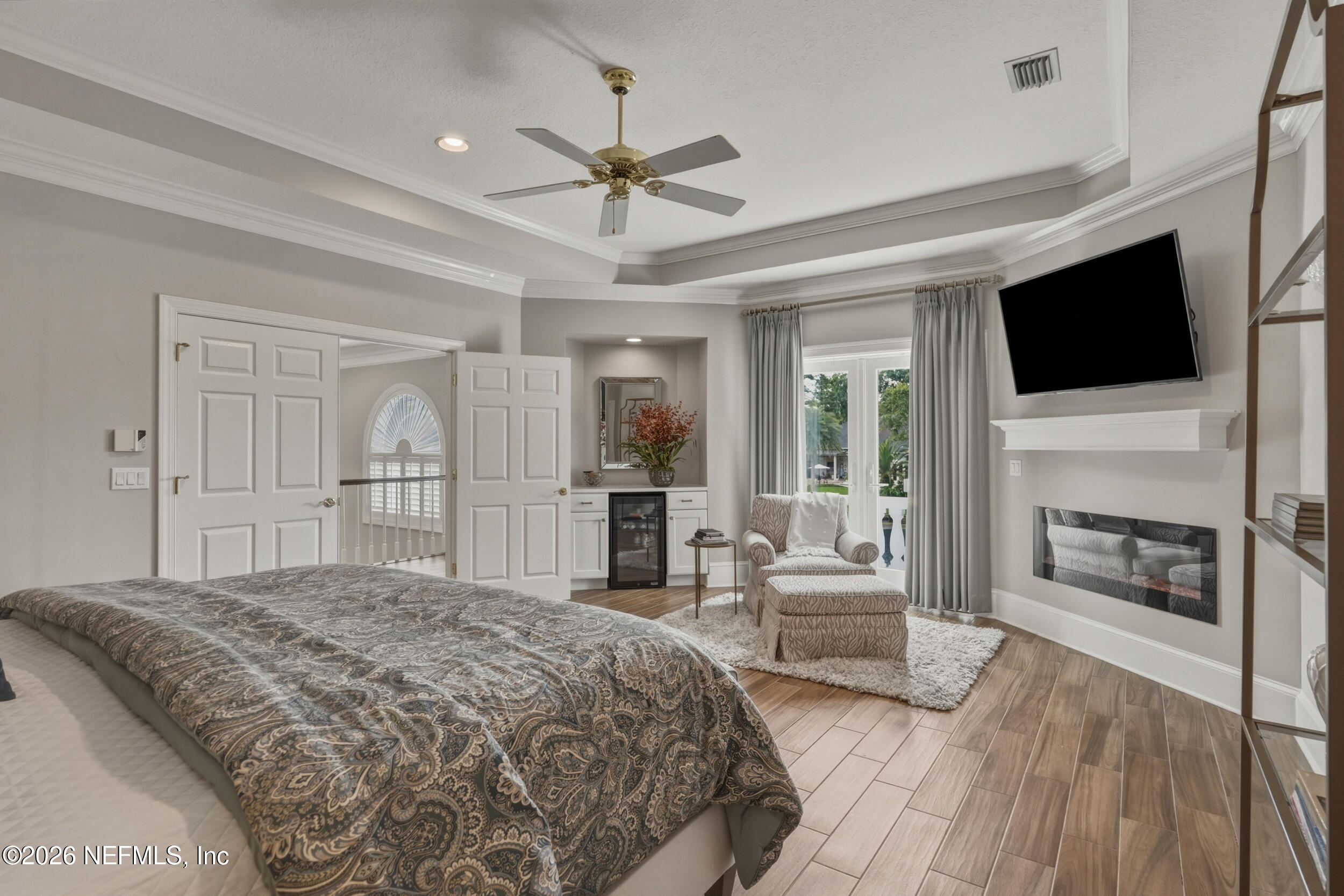 8180 MERGANSER Drive