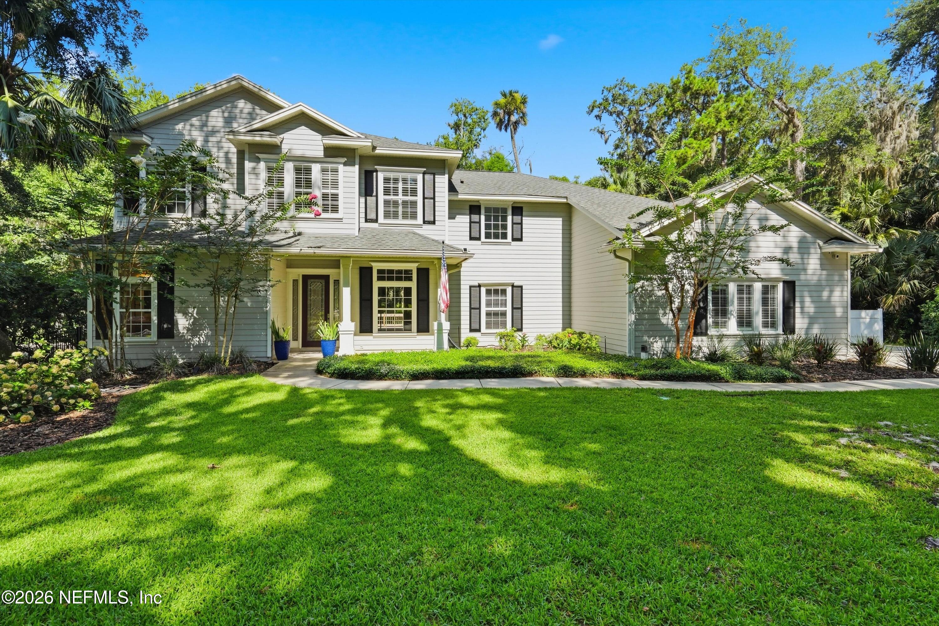 213 DUCKWOOD Lane