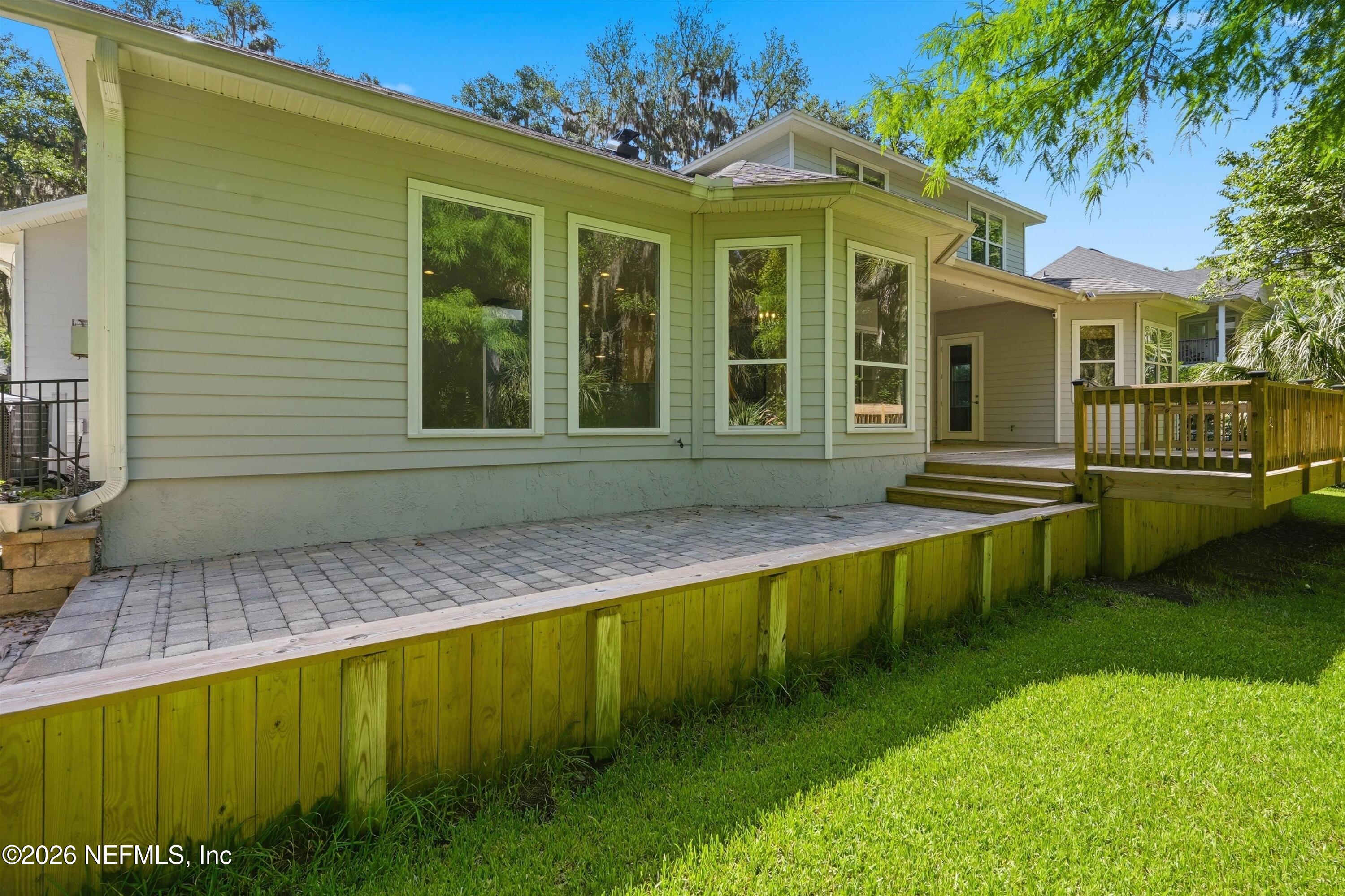 213 DUCKWOOD Lane