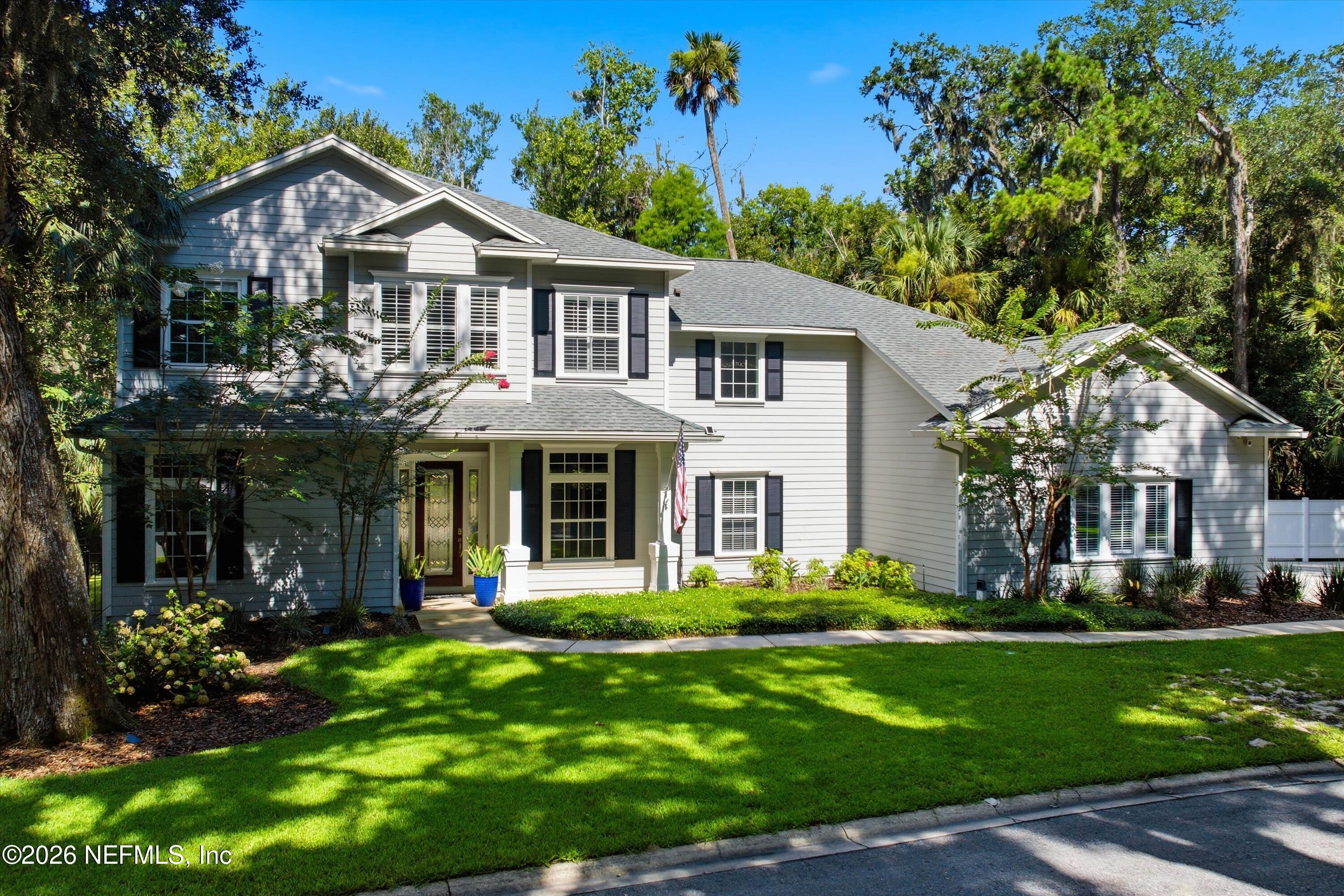 213 DUCKWOOD Lane