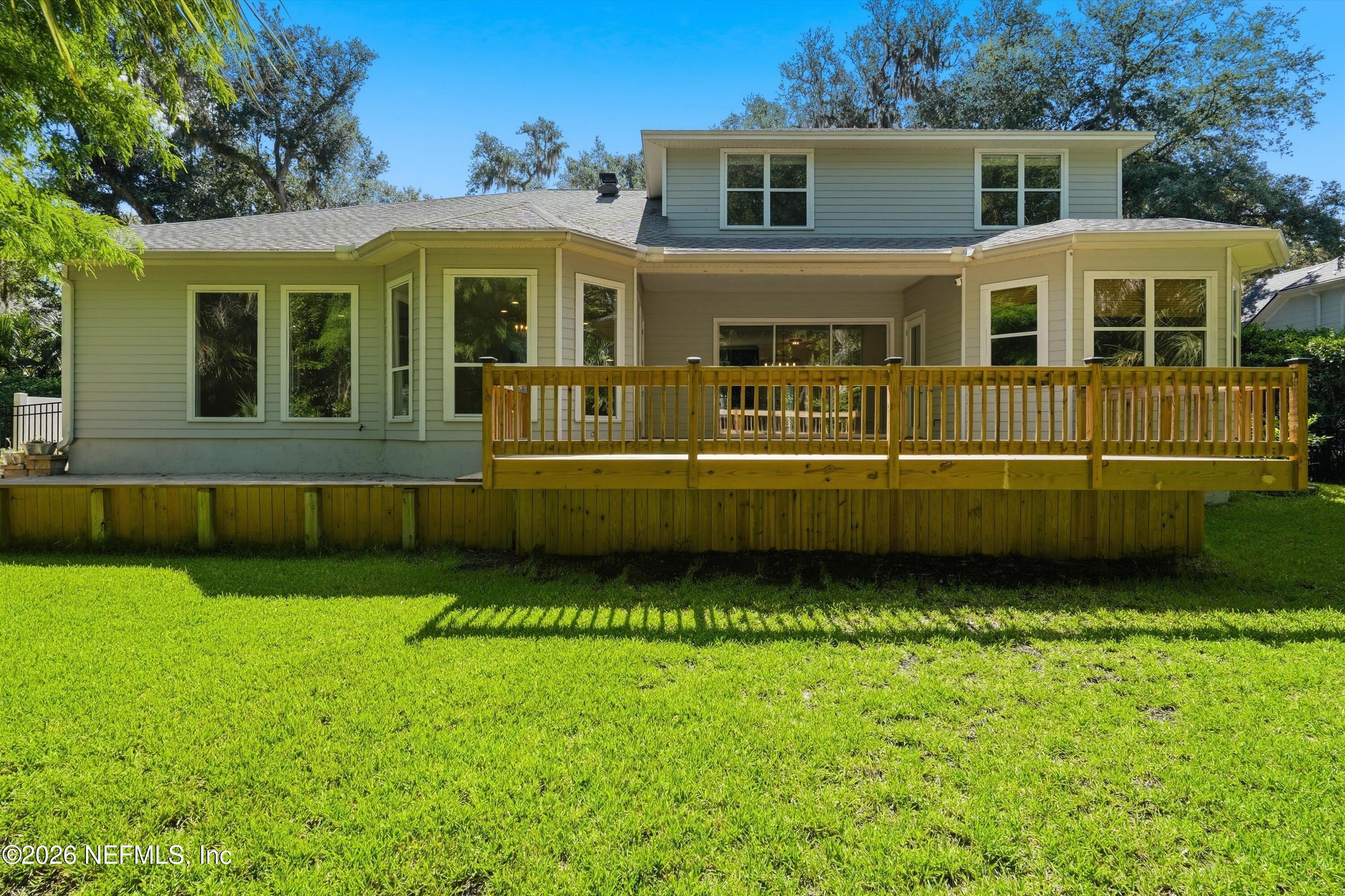 213 DUCKWOOD Lane