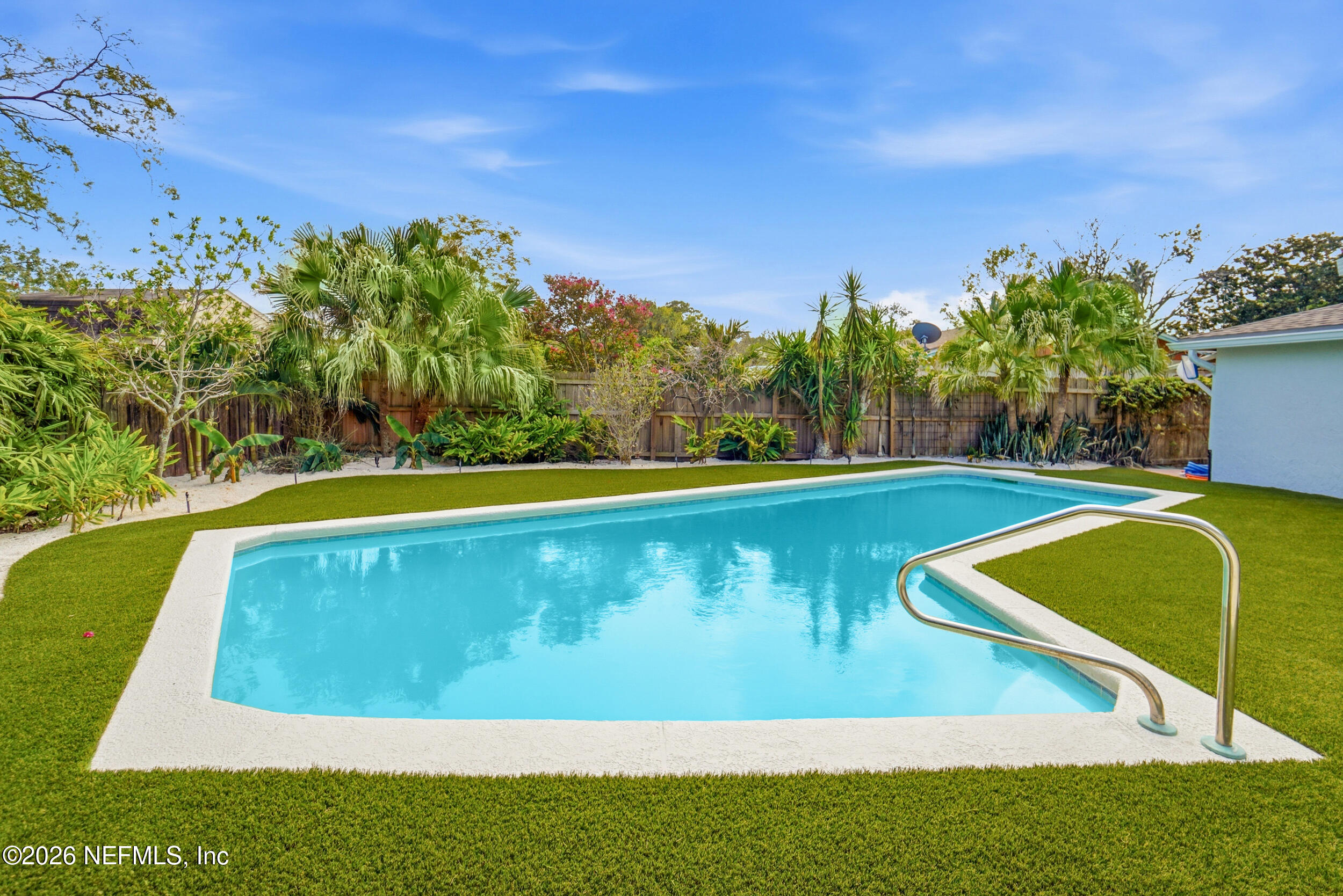 275 NAUTICAL Boulevard S