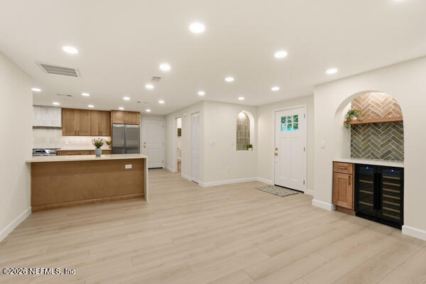 275 NAUTICAL Boulevard S