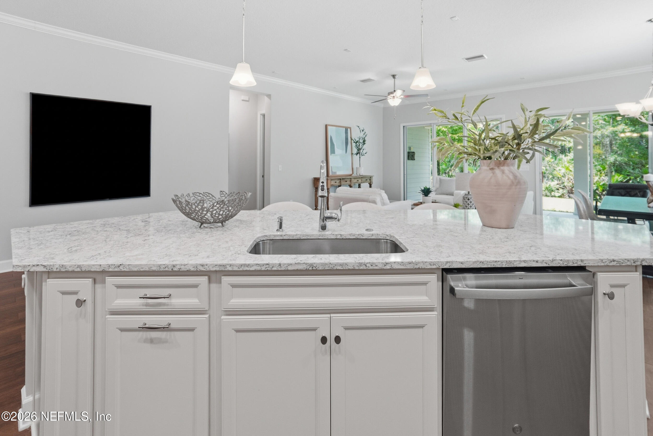 300 SHADOW RIDGE Trail