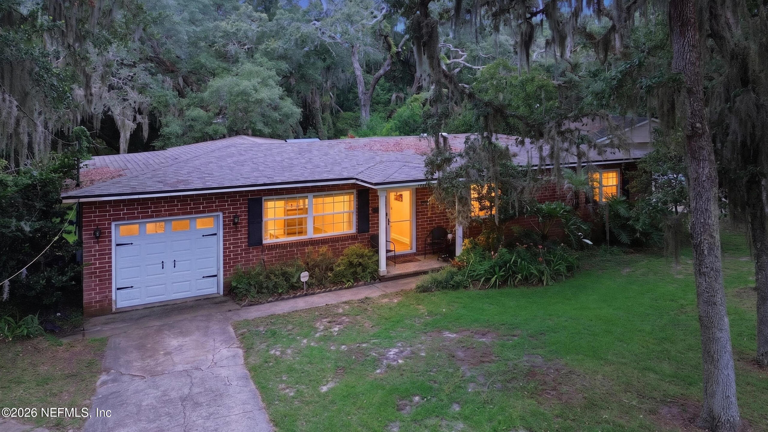 1863 HIGHLAND Drive
