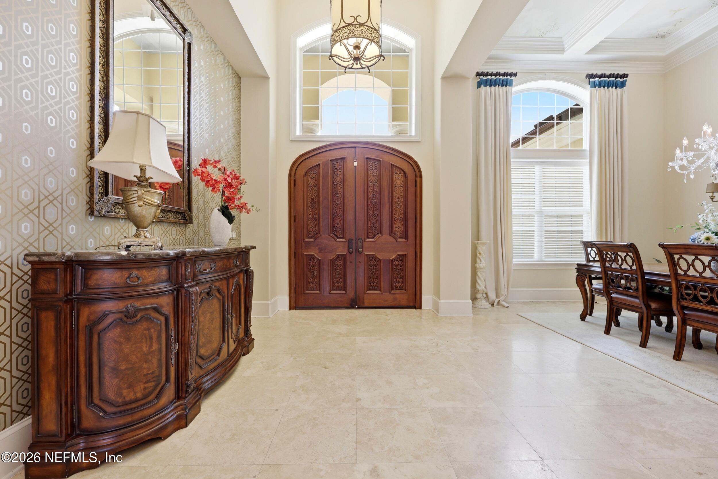 1160 REGISTRY Boulevard, St. Augustine