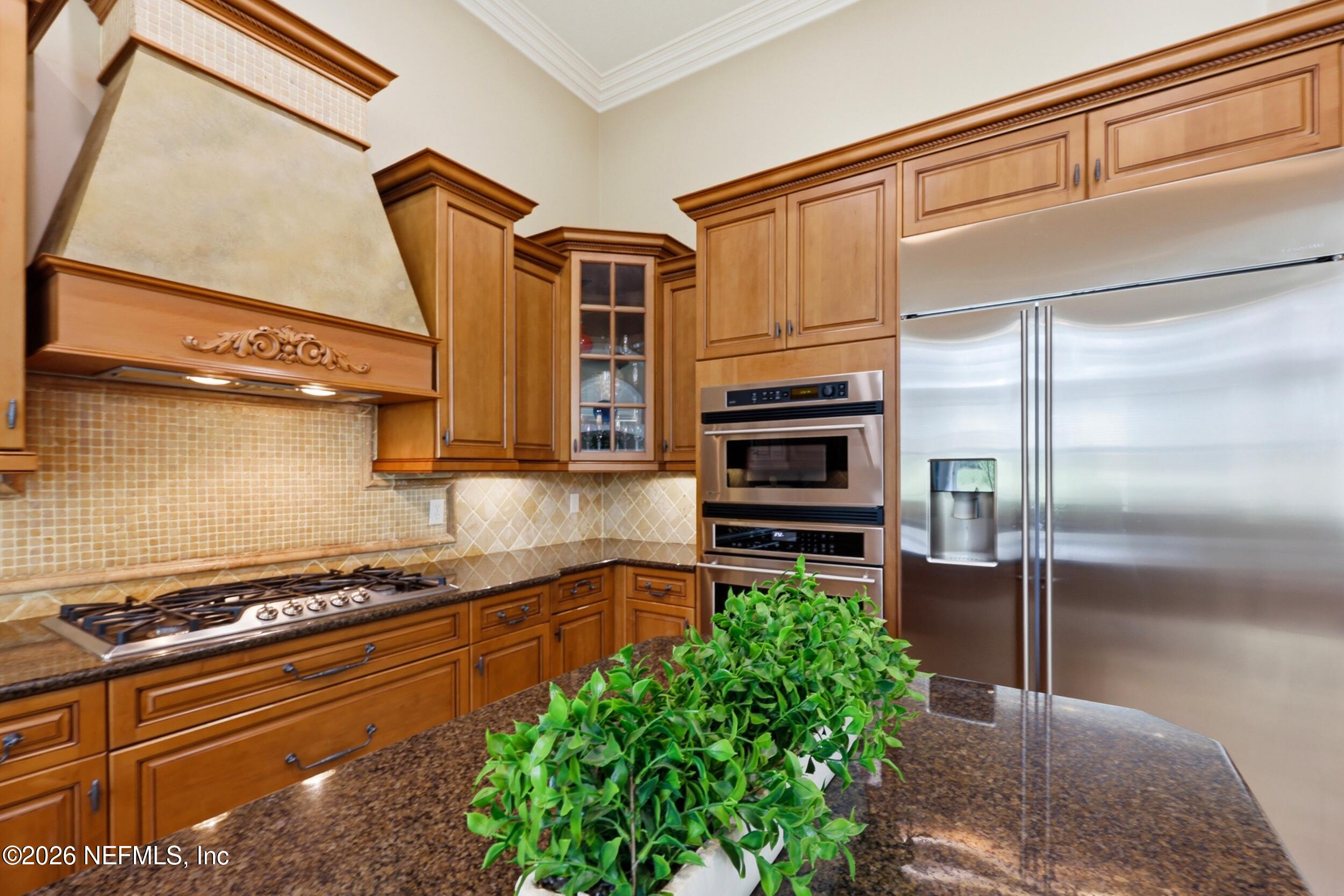 1160 REGISTRY Boulevard, St. Augustine
