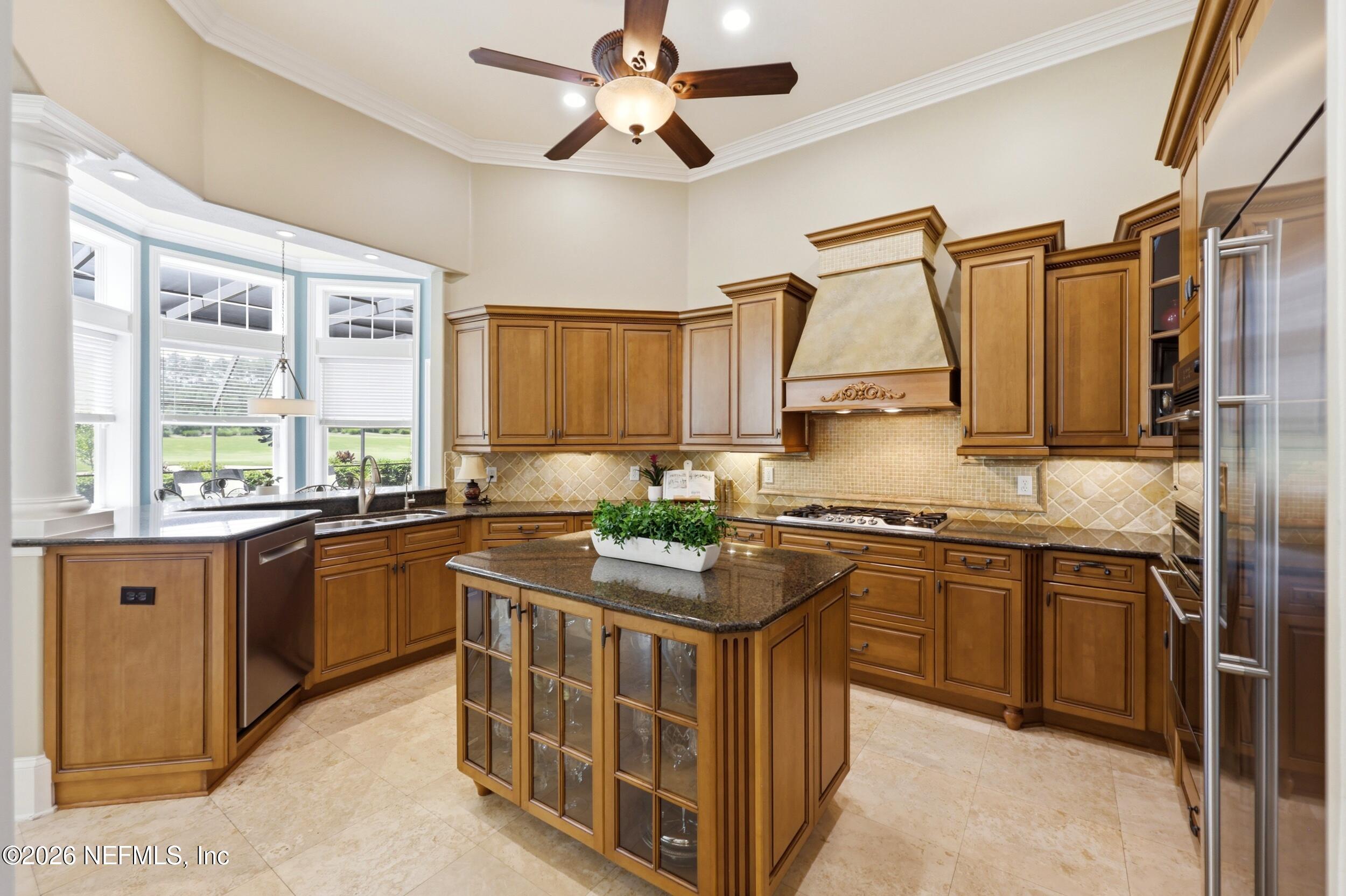1160 REGISTRY Boulevard, St. Augustine