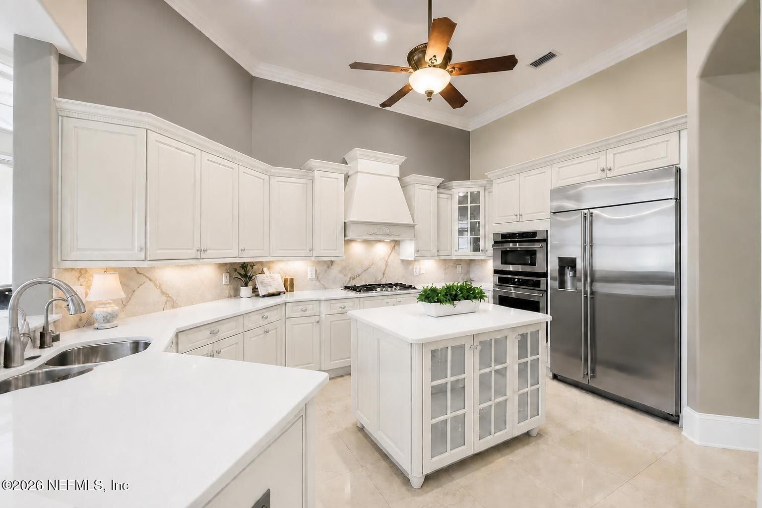 1160 REGISTRY Boulevard, St. Augustine