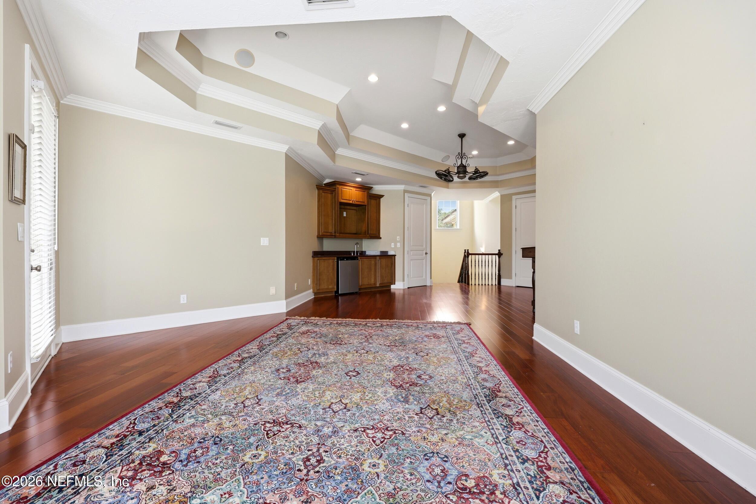 1160 REGISTRY Boulevard, St. Augustine