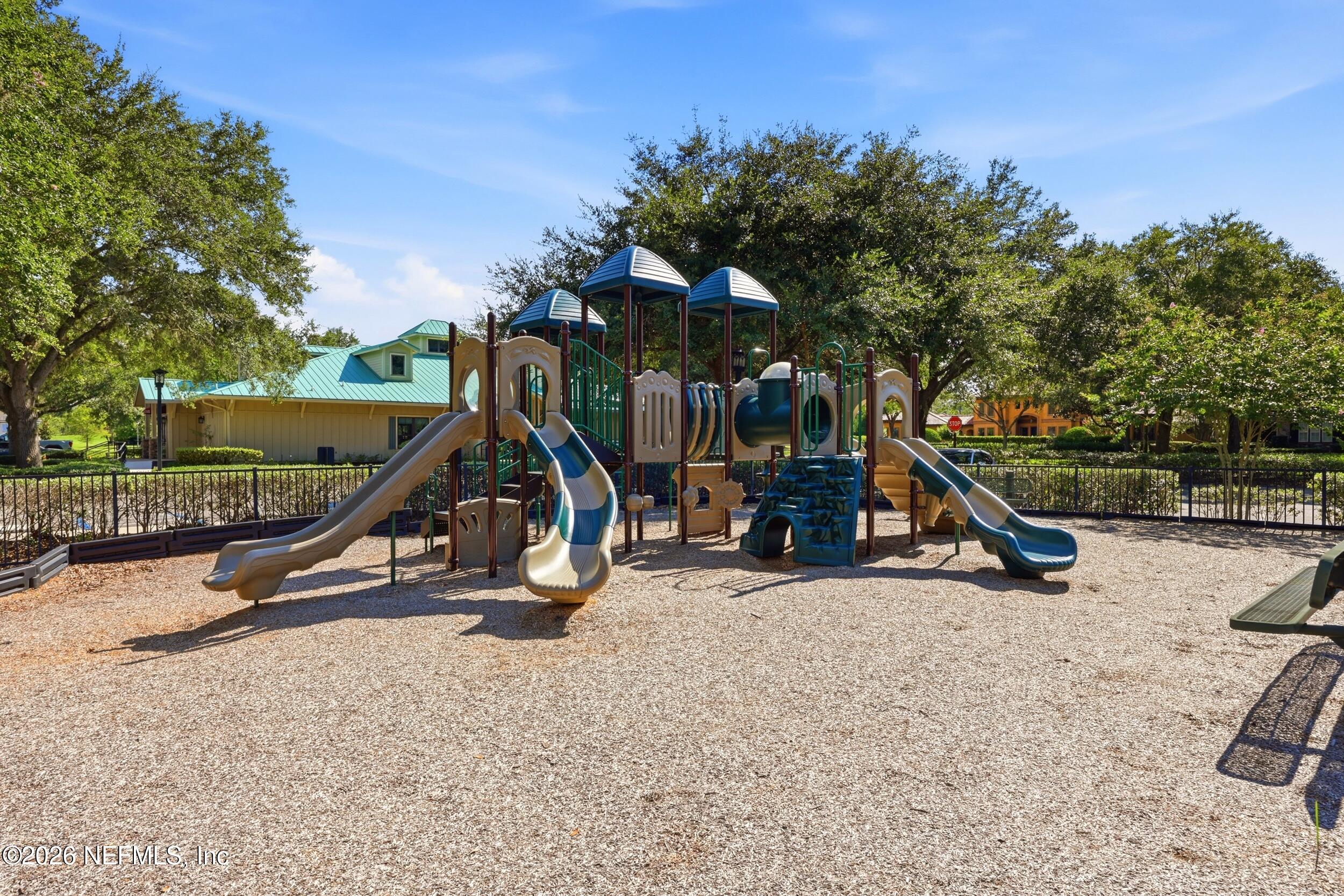 1160 REGISTRY Boulevard, St. Augustine