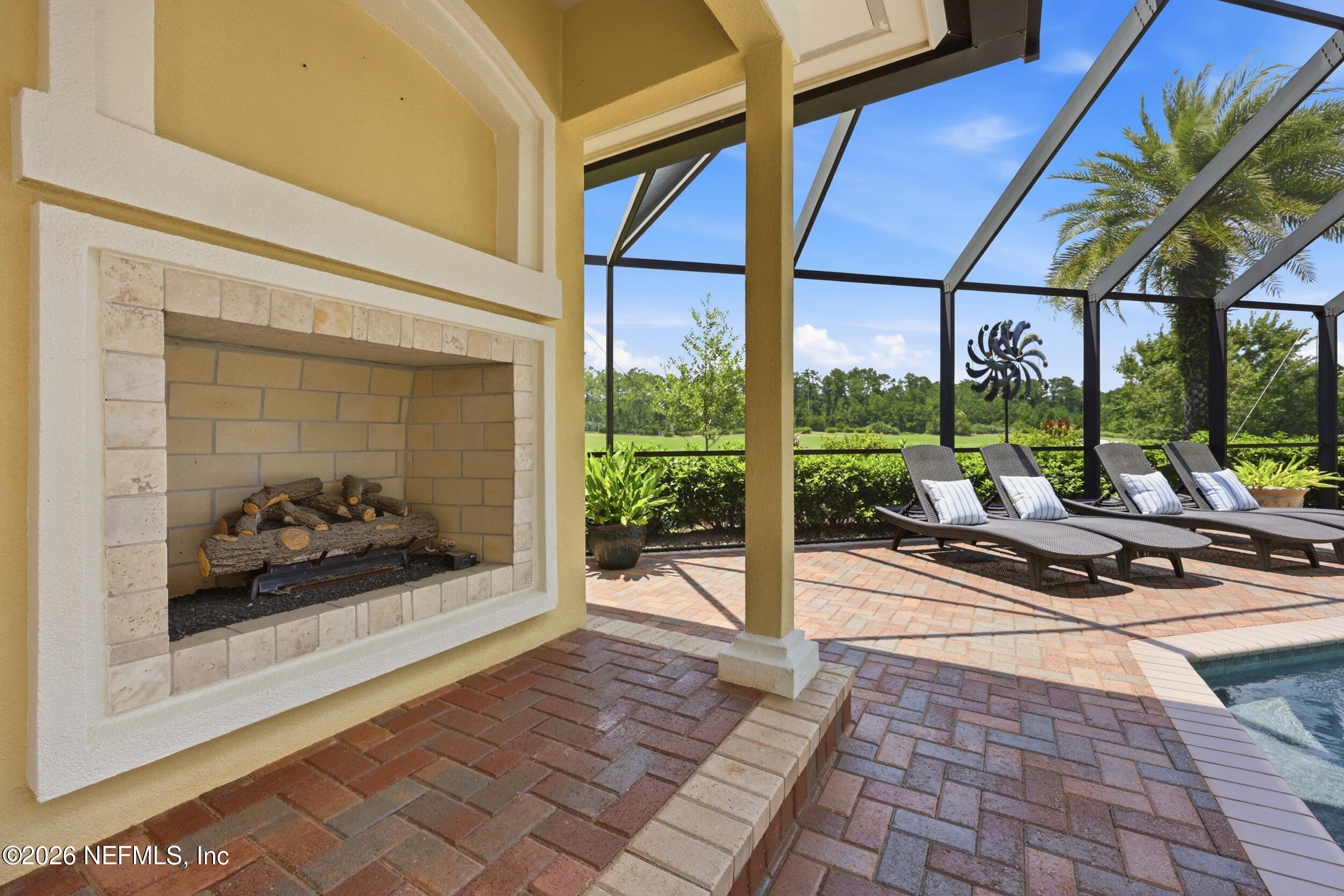 1160 REGISTRY Boulevard, St. Augustine