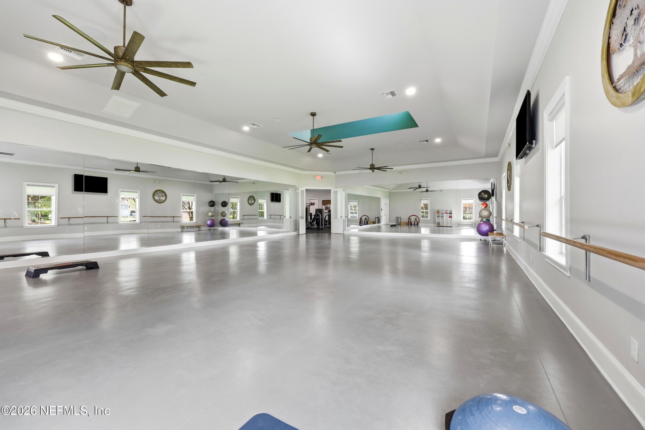 1160 REGISTRY Boulevard, St. Augustine