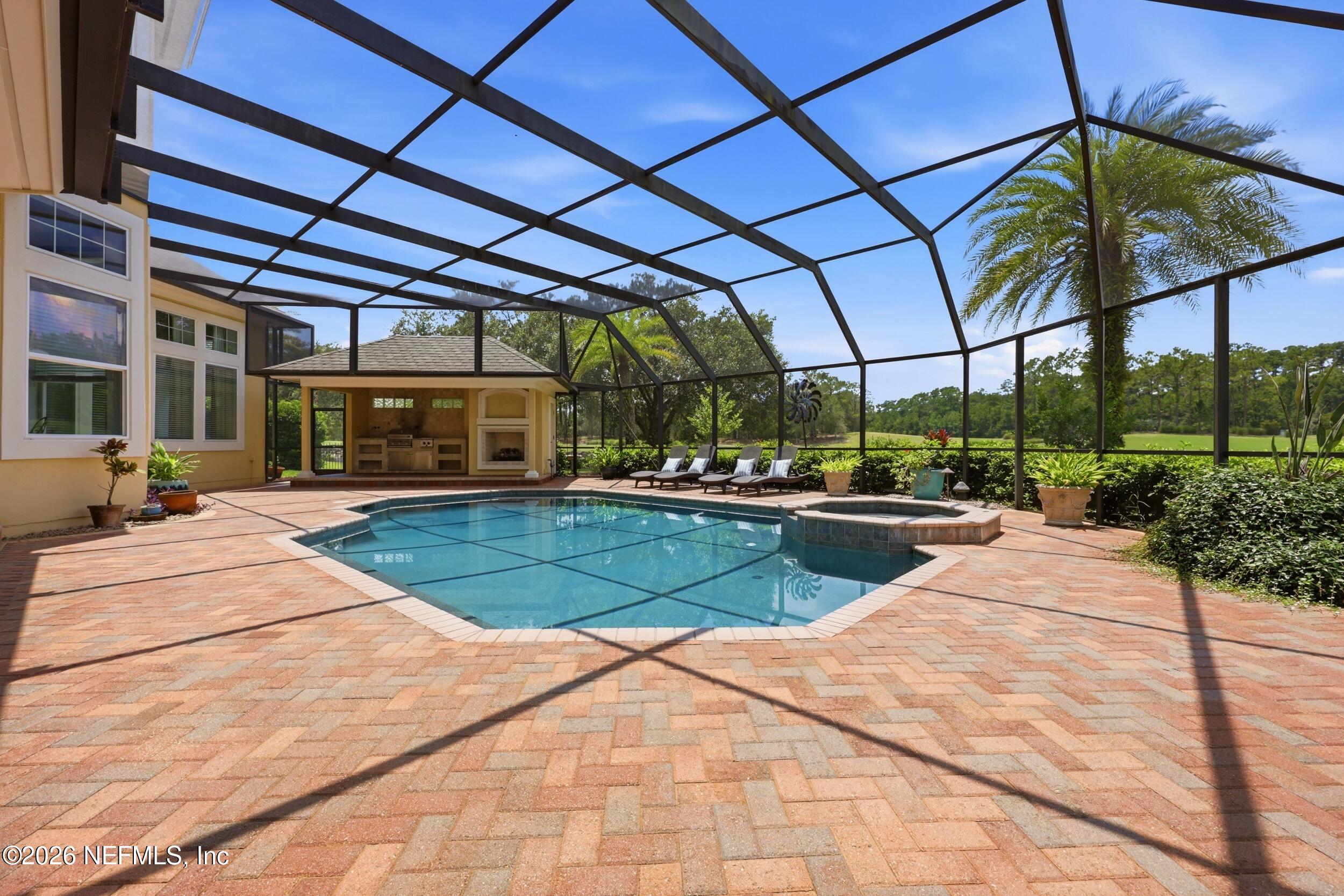 1160 REGISTRY Boulevard, St. Augustine