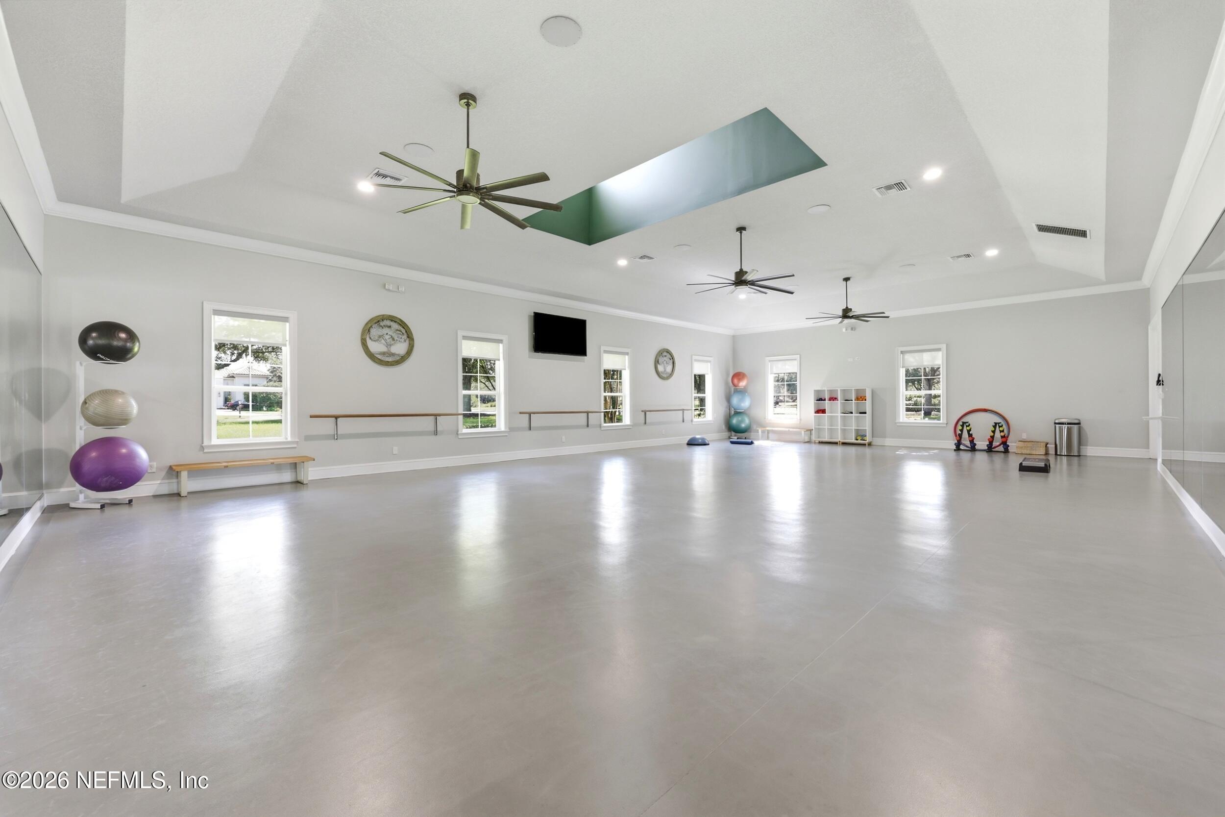 1160 REGISTRY Boulevard, St. Augustine