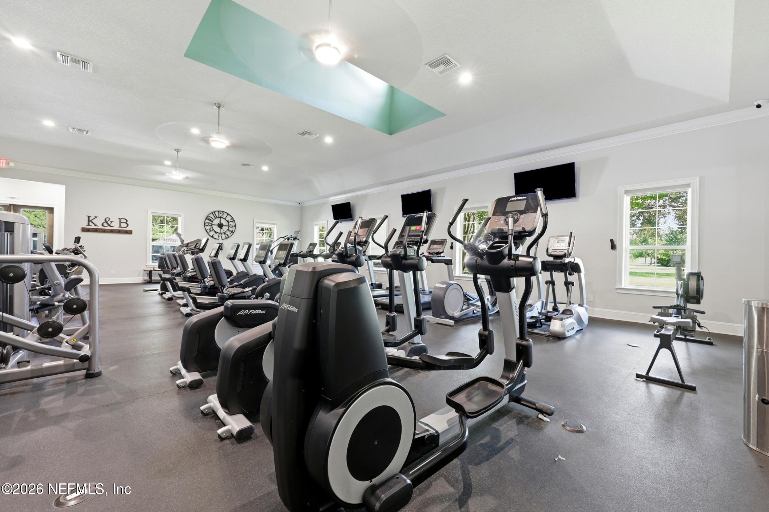 1160 REGISTRY Boulevard, St. Augustine