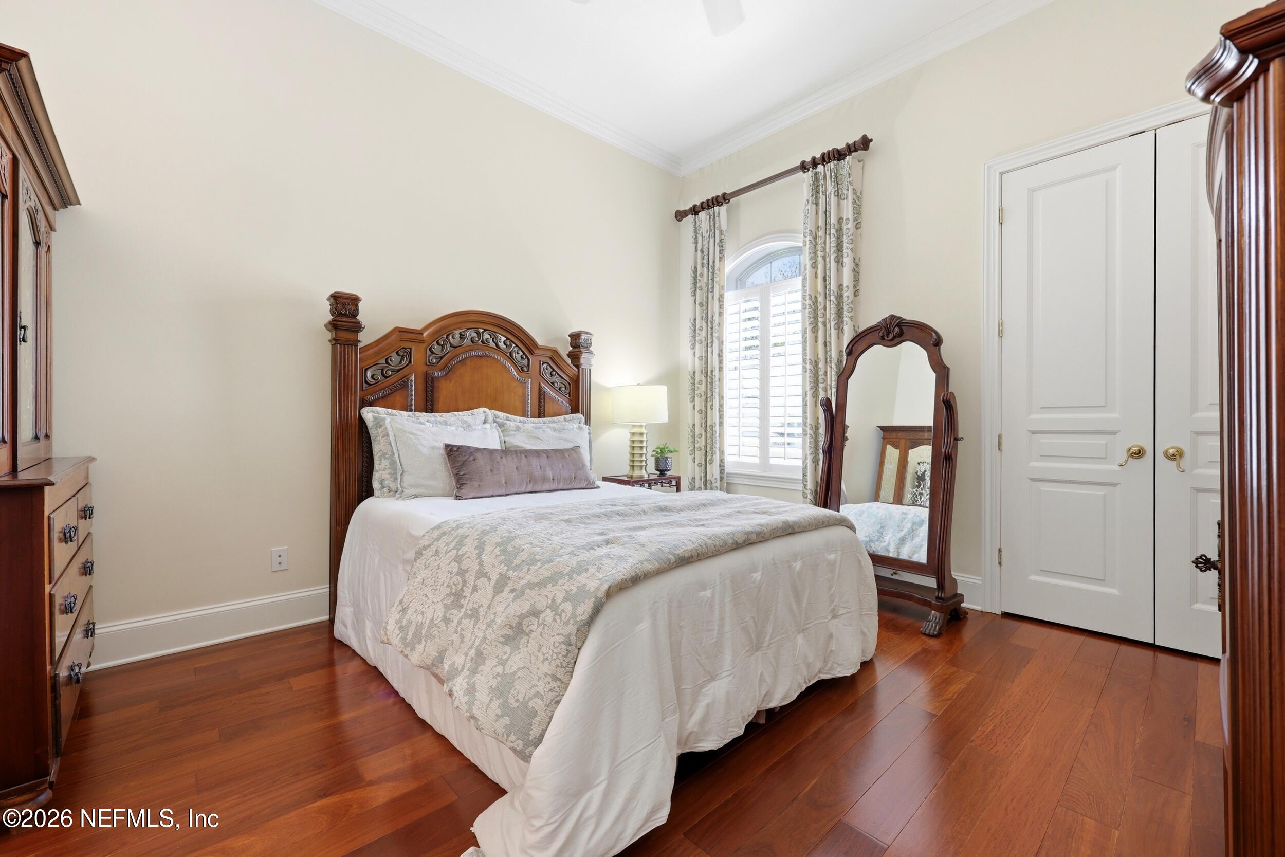 1160 REGISTRY Boulevard, St. Augustine